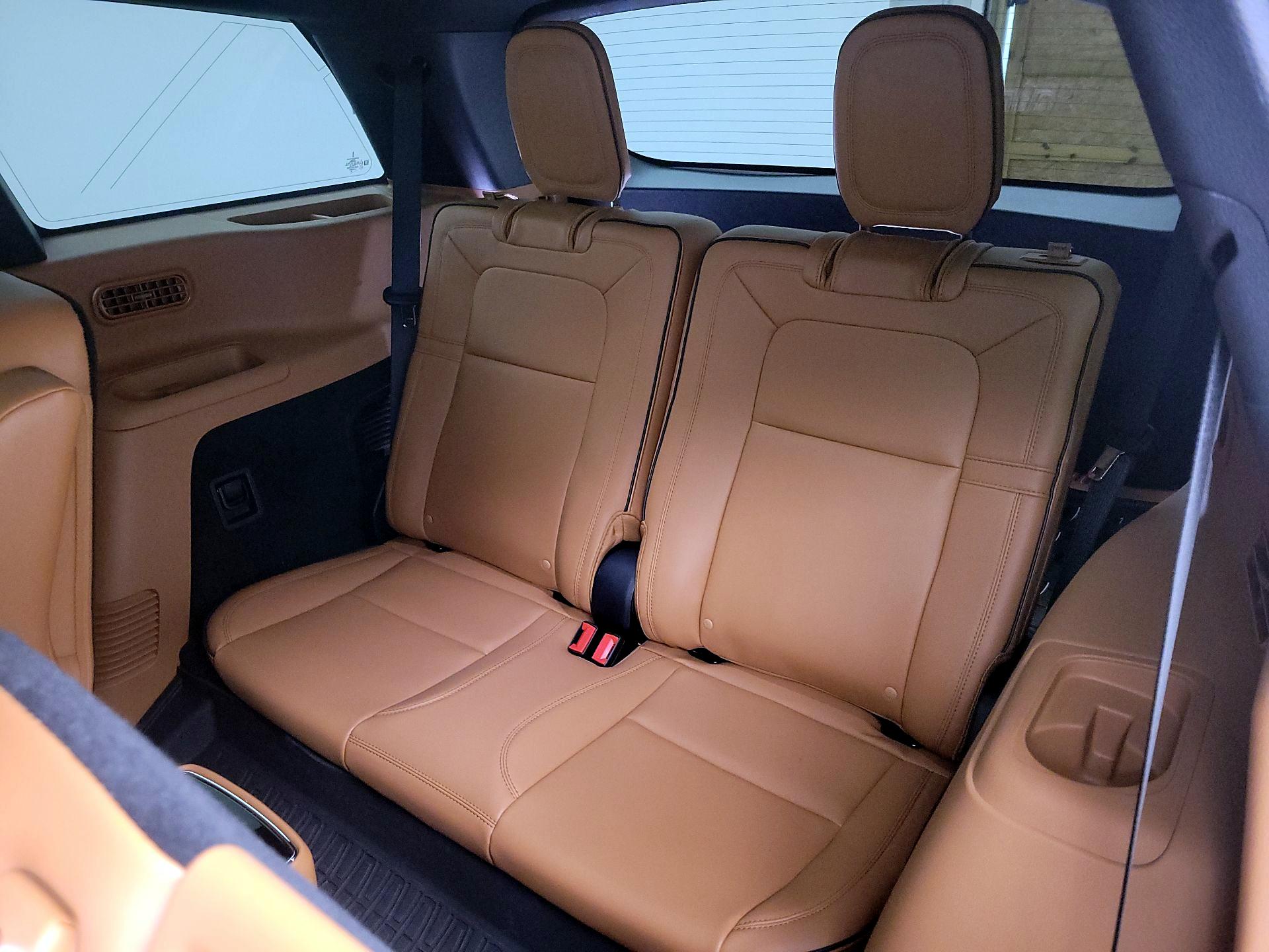 Thumbnail: 2025 Lincoln Aviator - 20