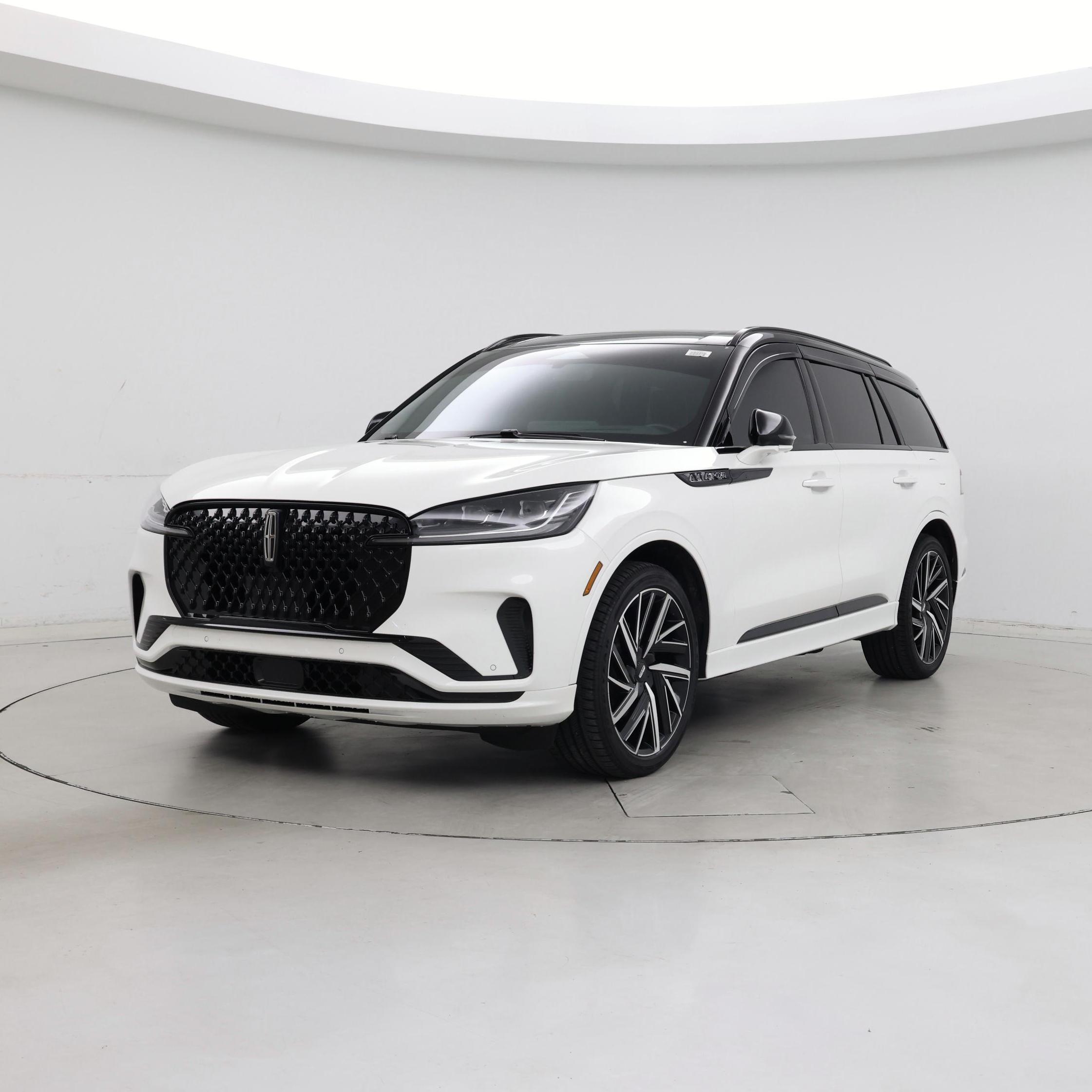 Thumbnail: 2025 Lincoln Aviator - 4