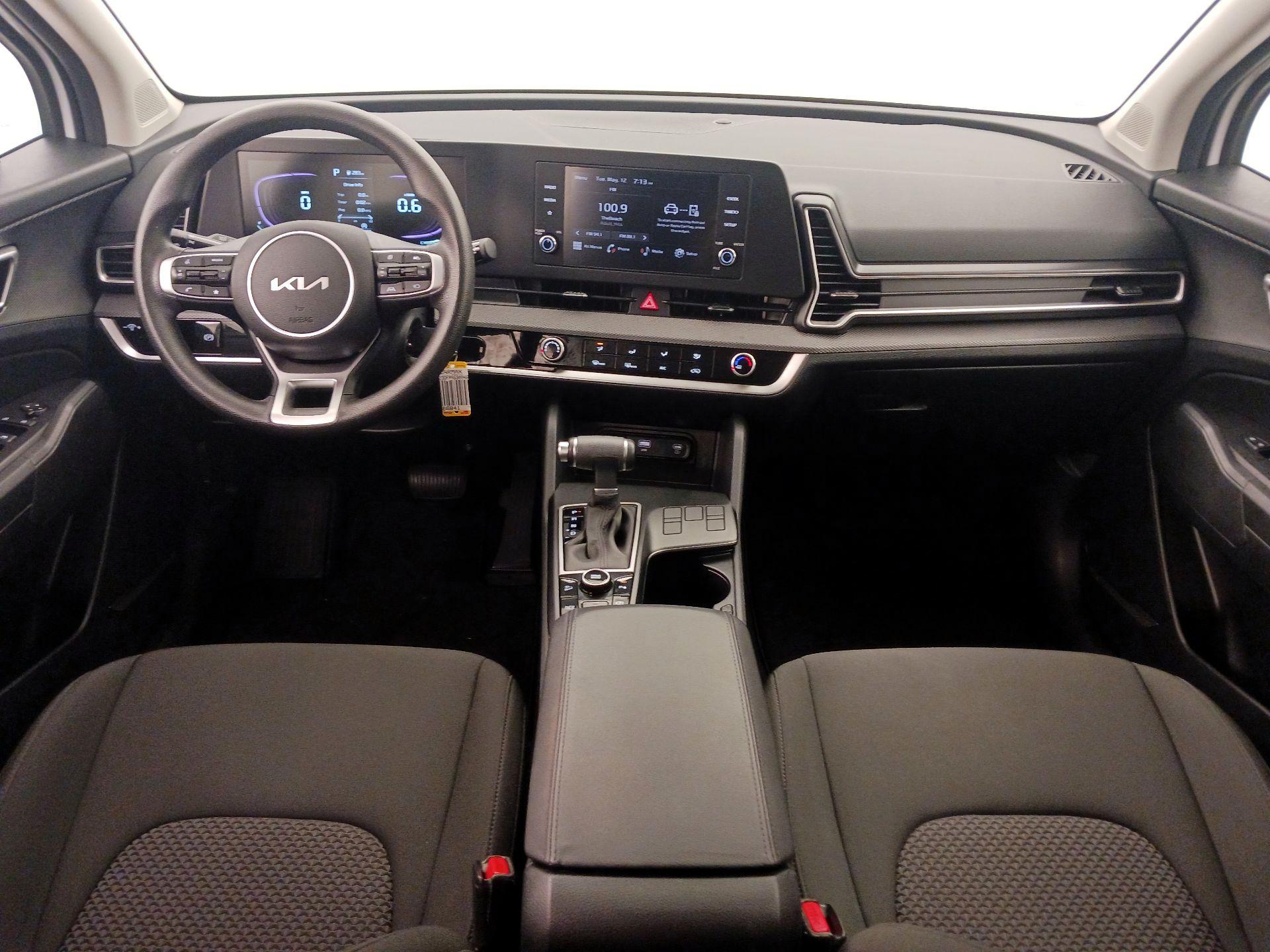 Thumbnail: 2025 Kia Sportage - 9