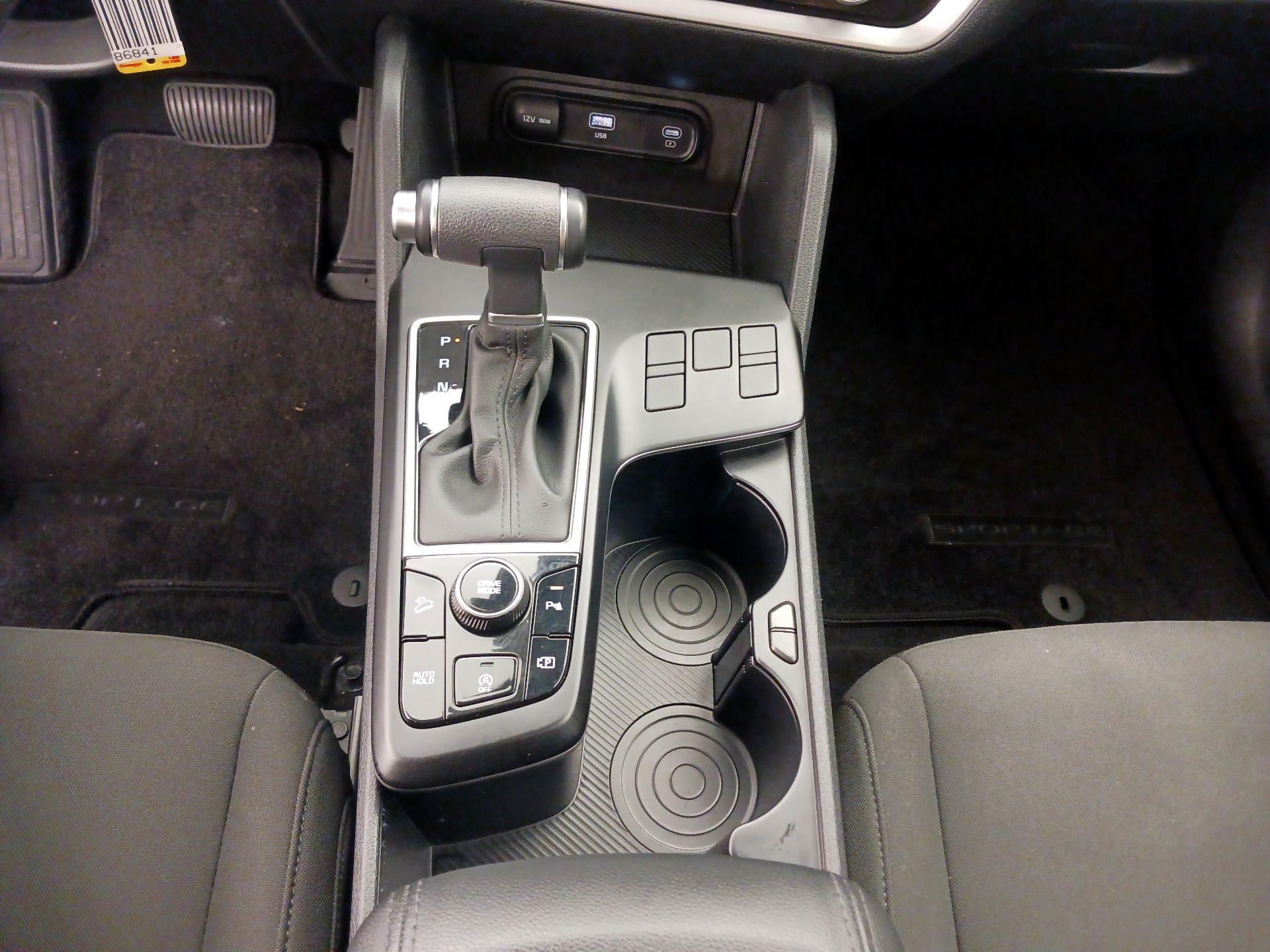 Thumbnail: 2025 Kia Sportage - 17