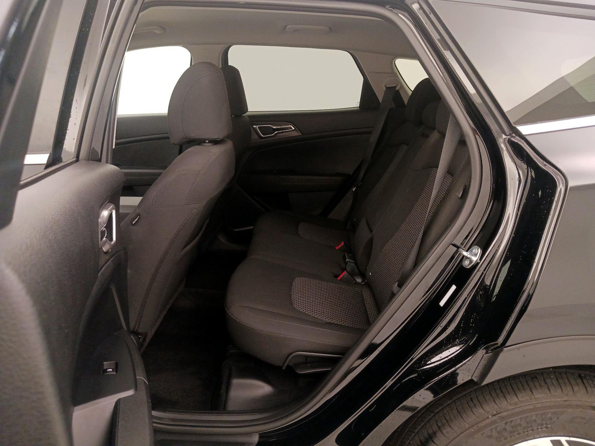Thumbnail: 2025 Kia Sportage - 19