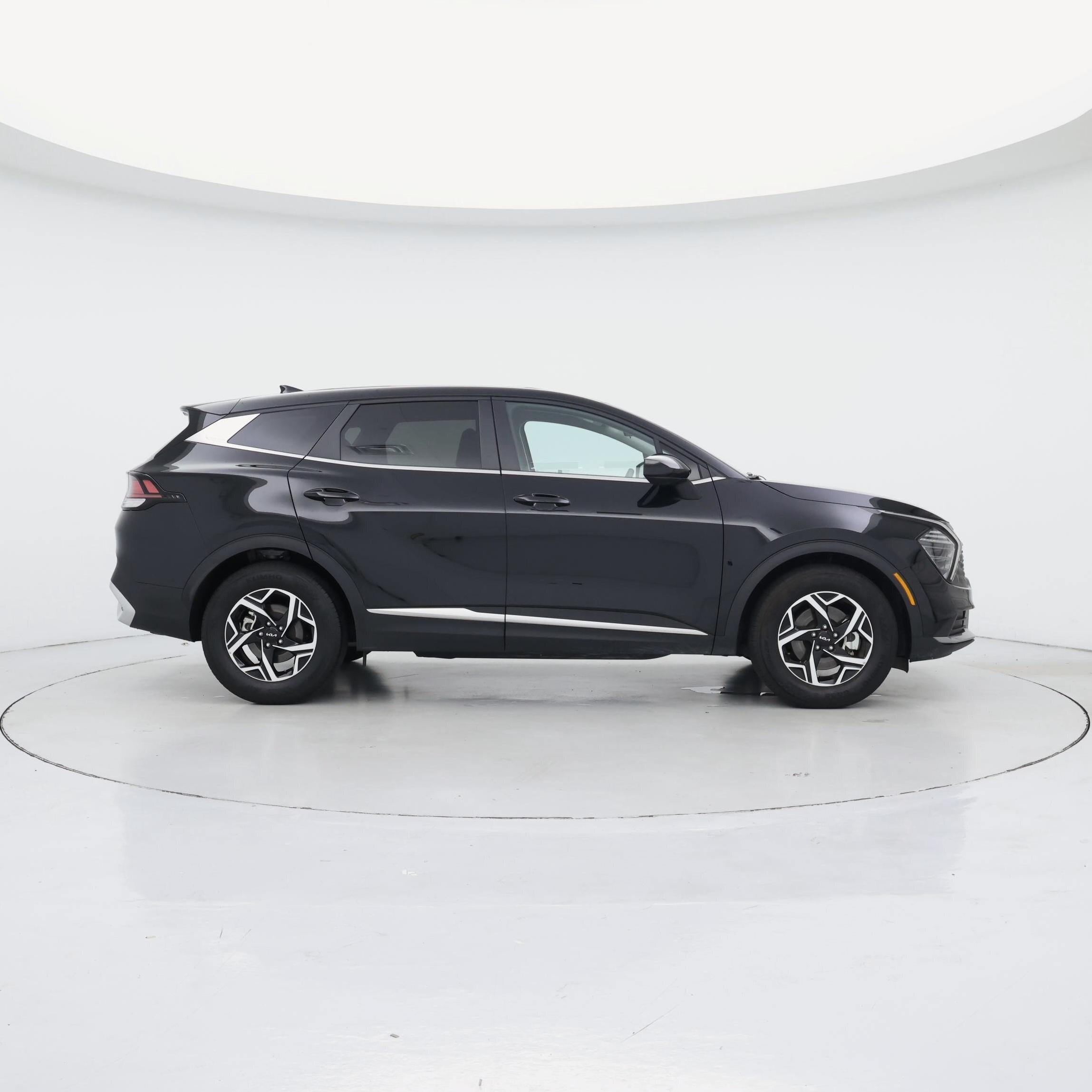 Thumbnail: 2025 Kia Sportage - 7