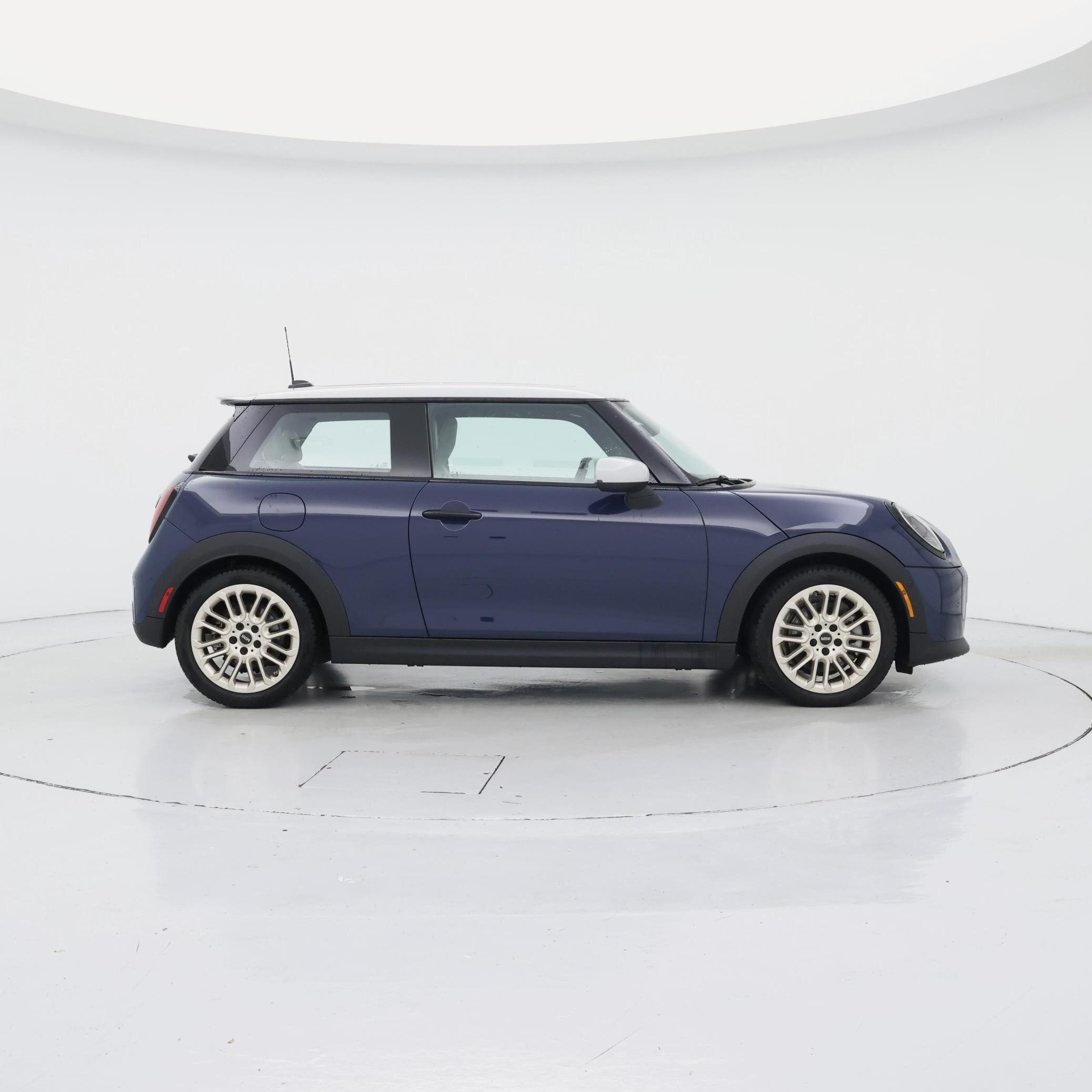 Thumbnail: 2025 MINI Cooper Hardtop - 7