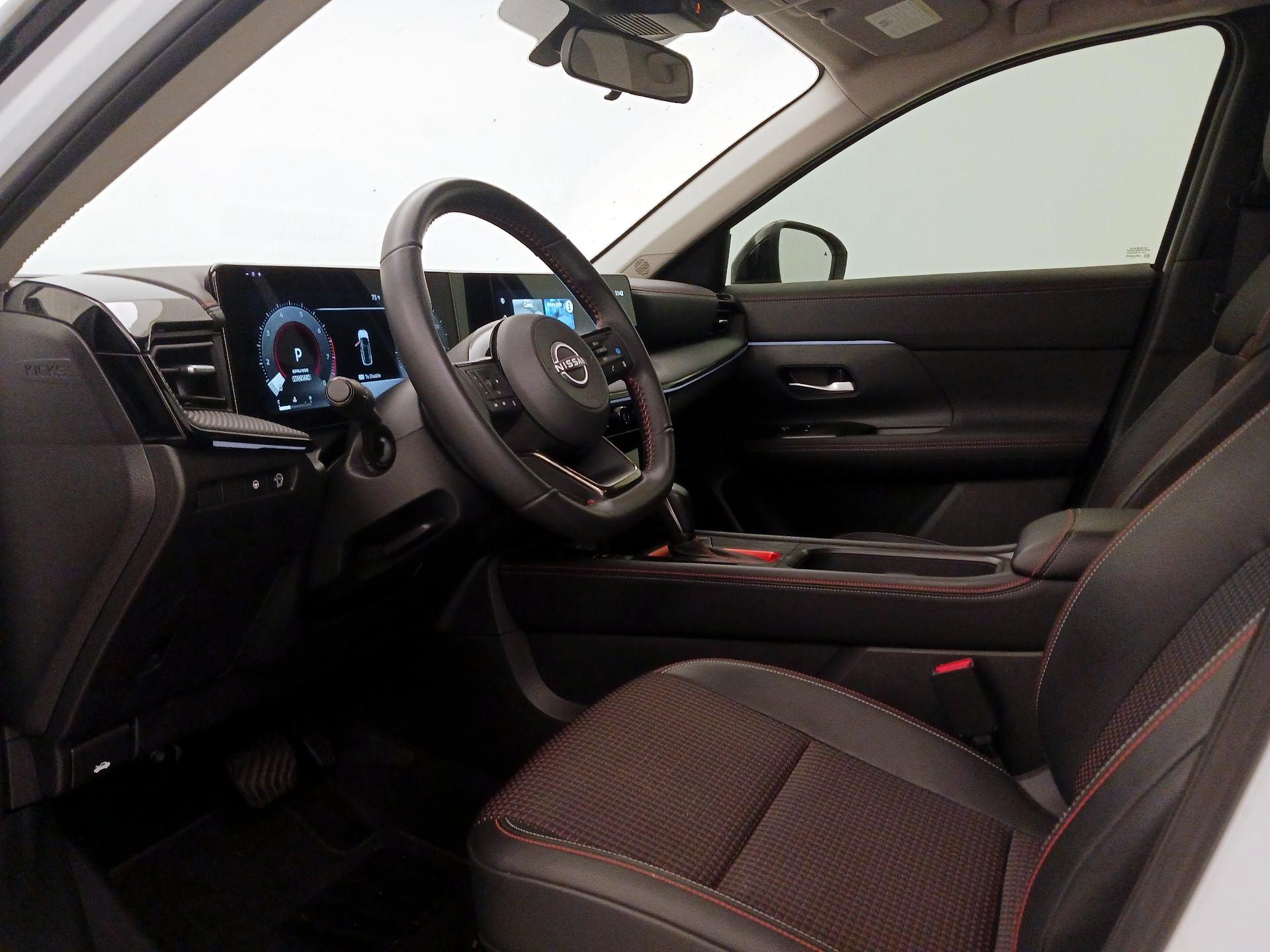 Thumbnail: 2025 Nissan Kicks - 11