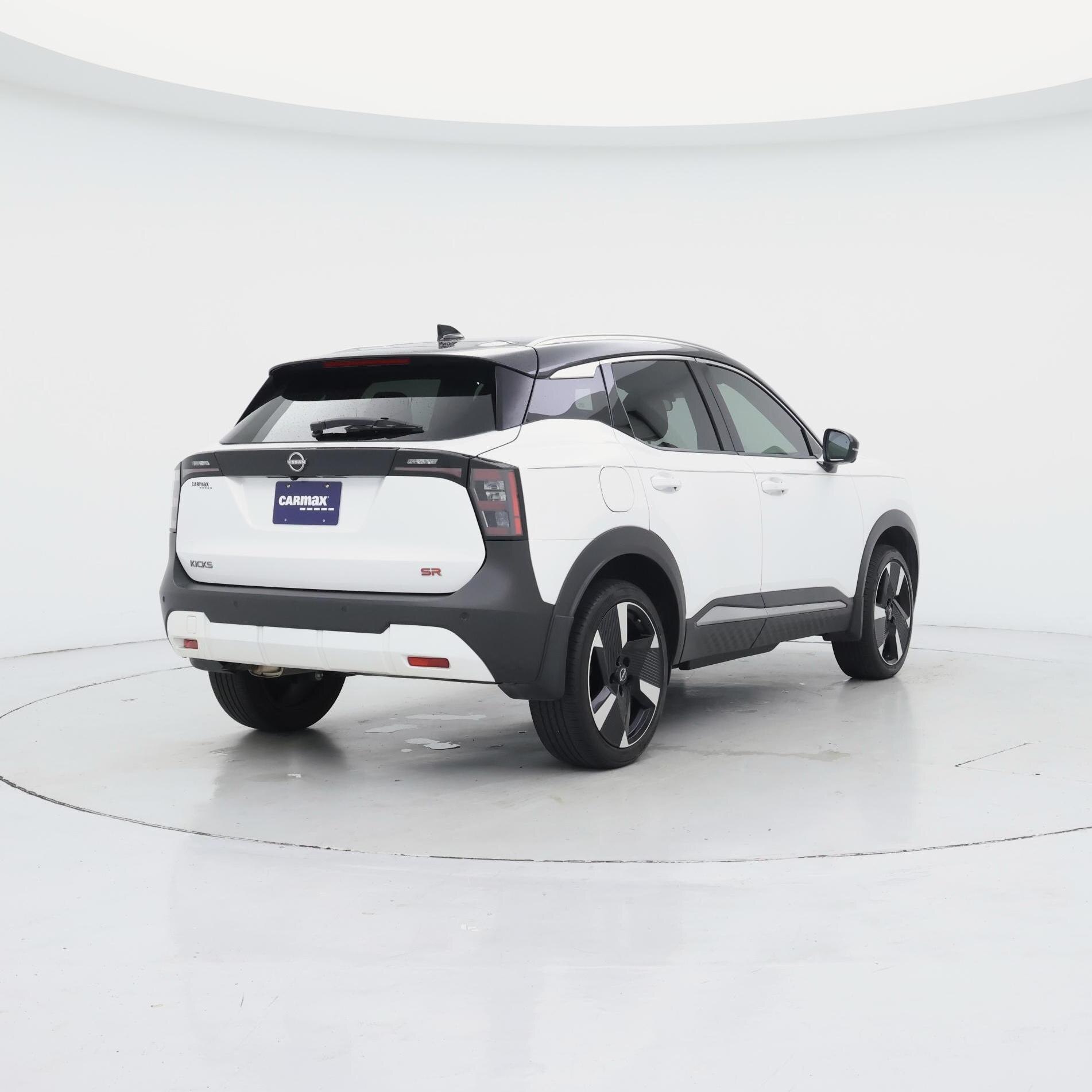 Thumbnail: 2025 Nissan Kicks - 8