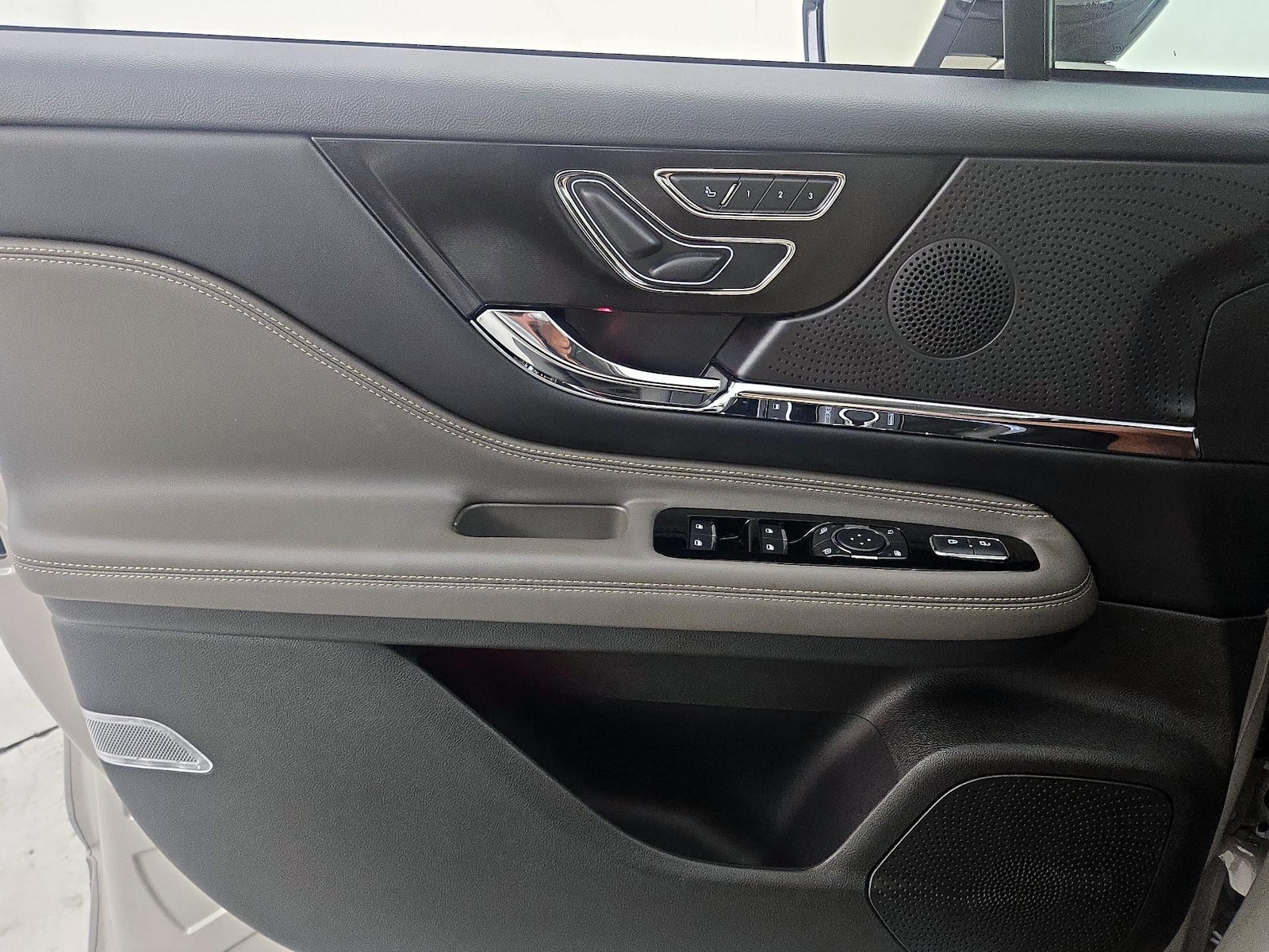 2024 Lincoln Corsair Grand Touring - Photo 13