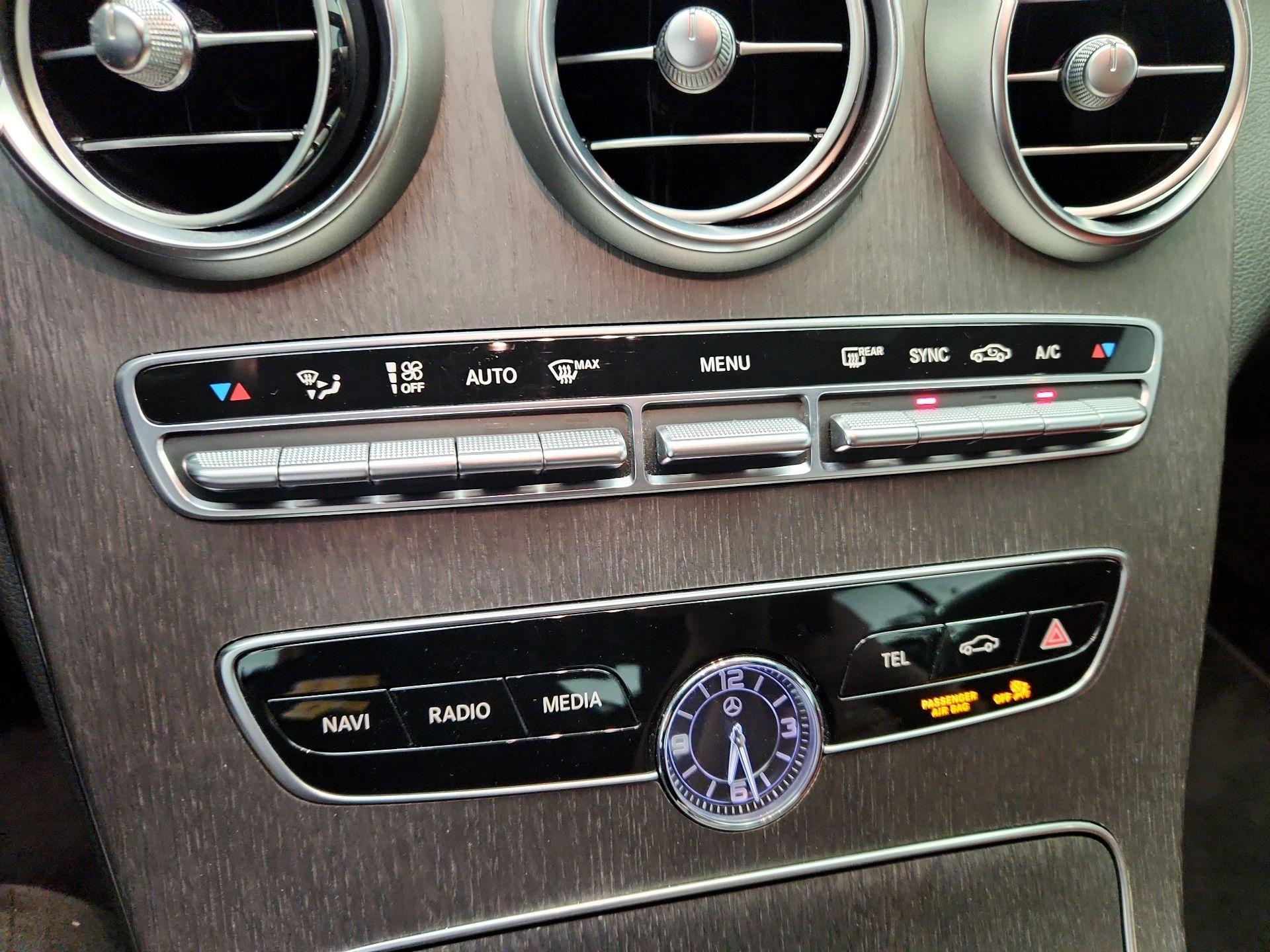 Thumbnail: 2021 Mercedes-Benz C-Class - 17
