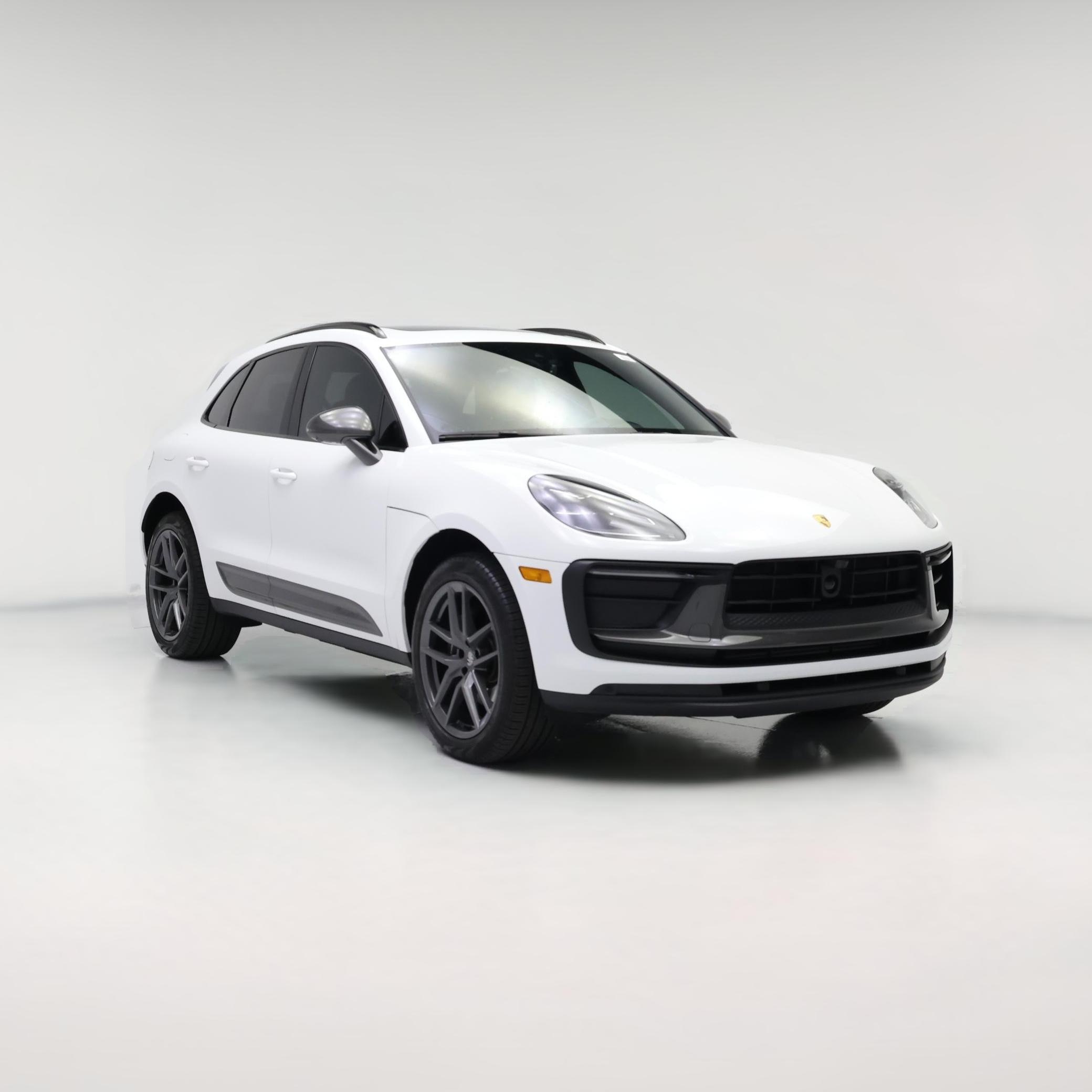 Thumbnail: 2025 Porsche Macan - 1