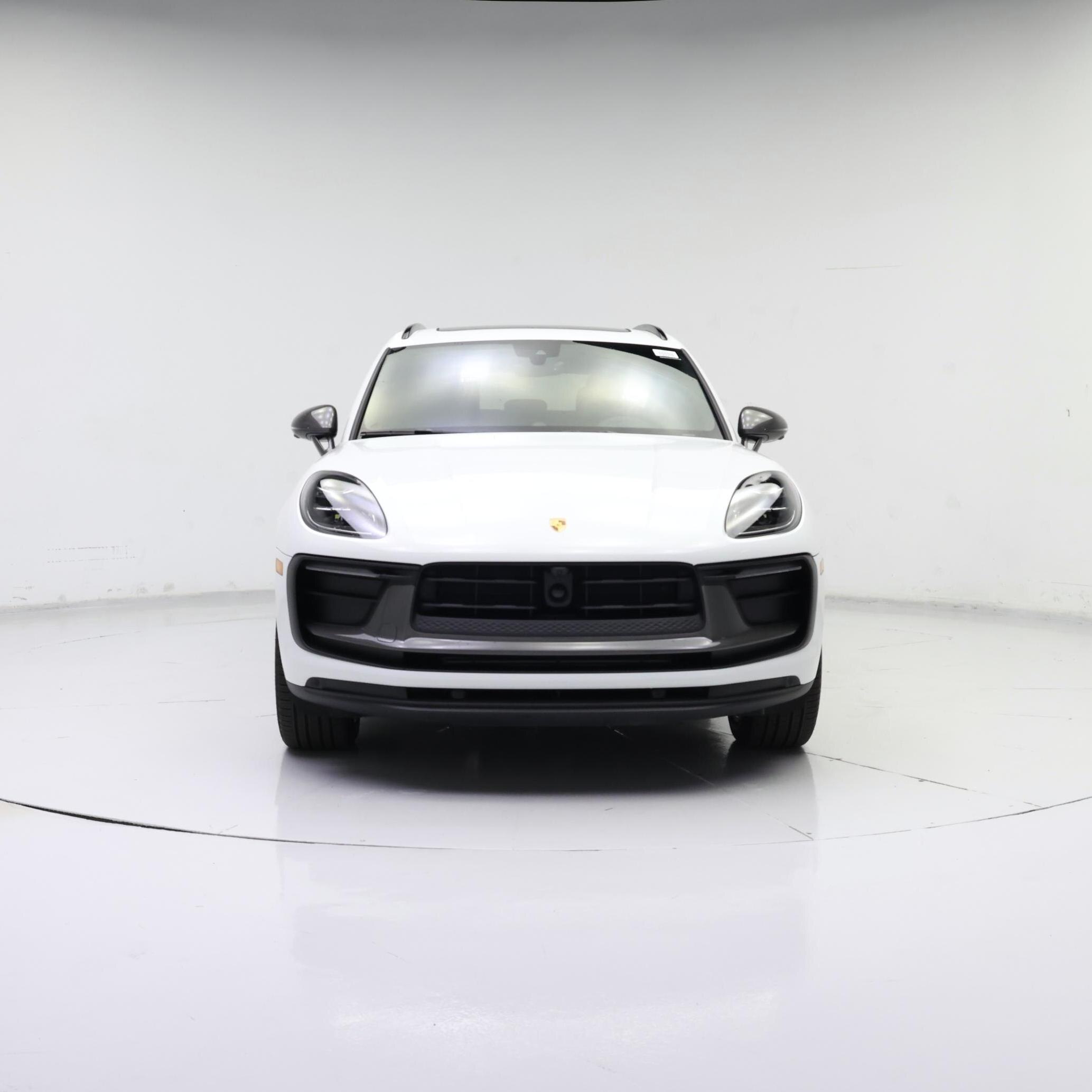 Thumbnail: 2025 Porsche Macan - 5