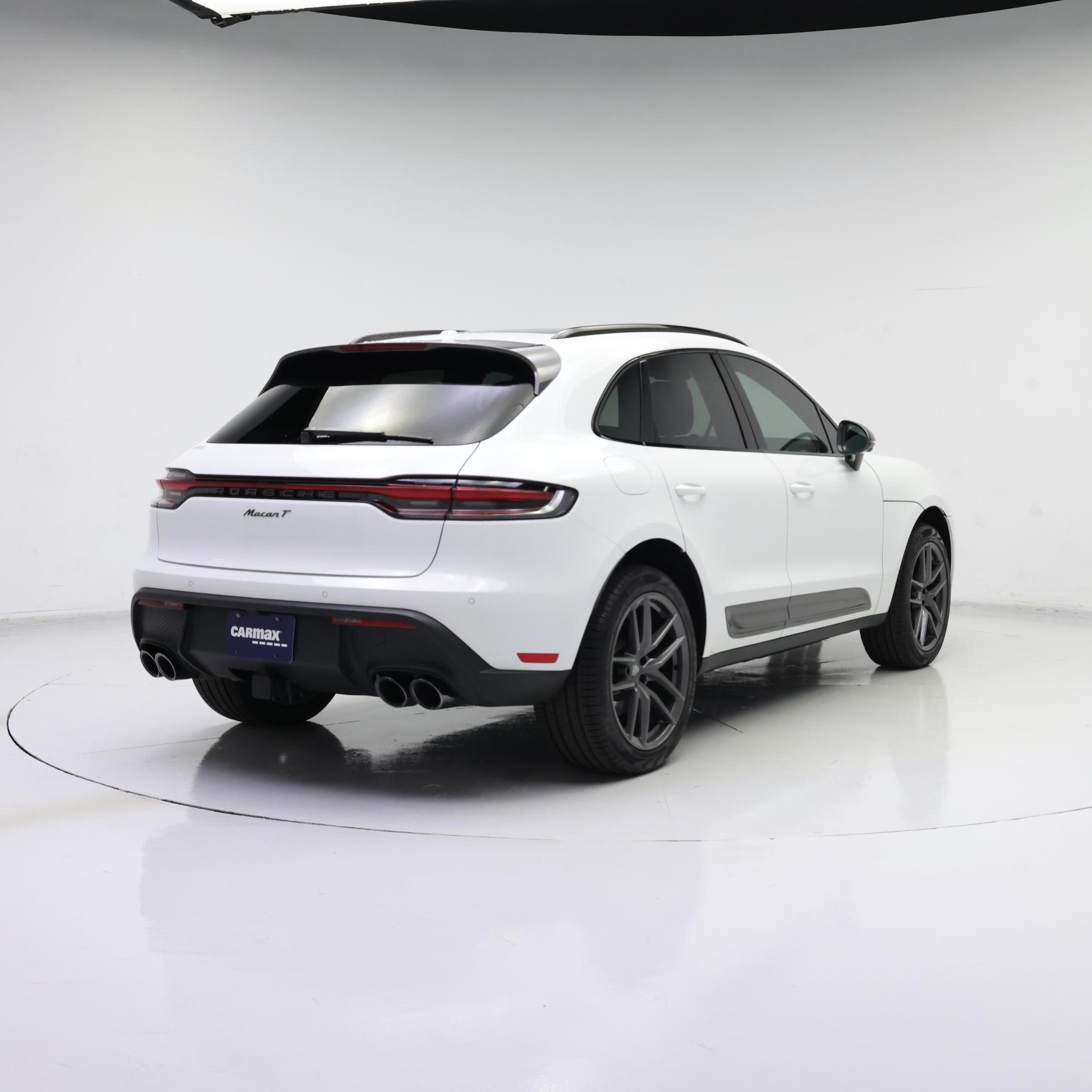 Thumbnail: 2025 Porsche Macan - 8