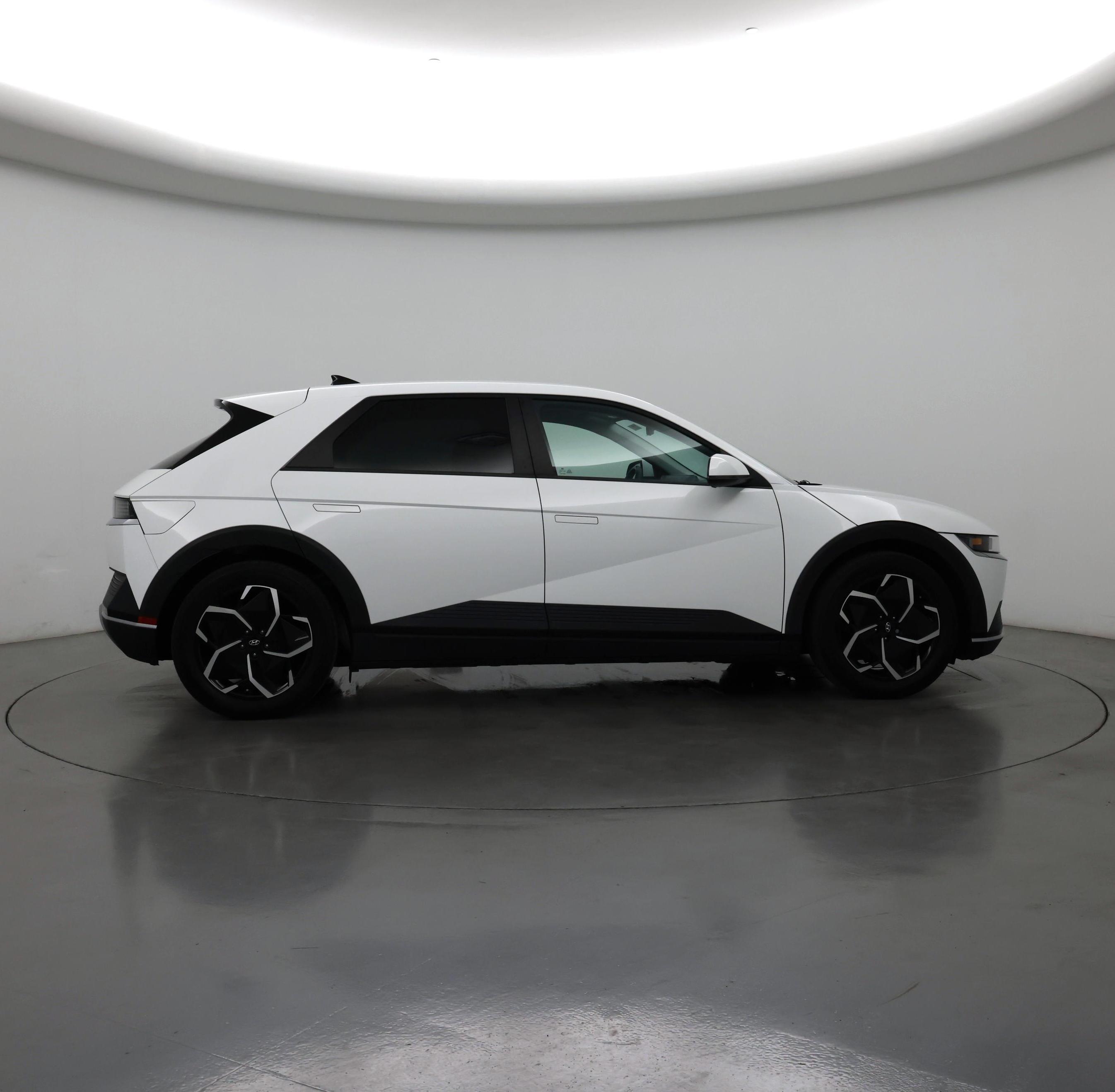 Thumbnail: 2022 Hyundai Ioniq 5 - 7