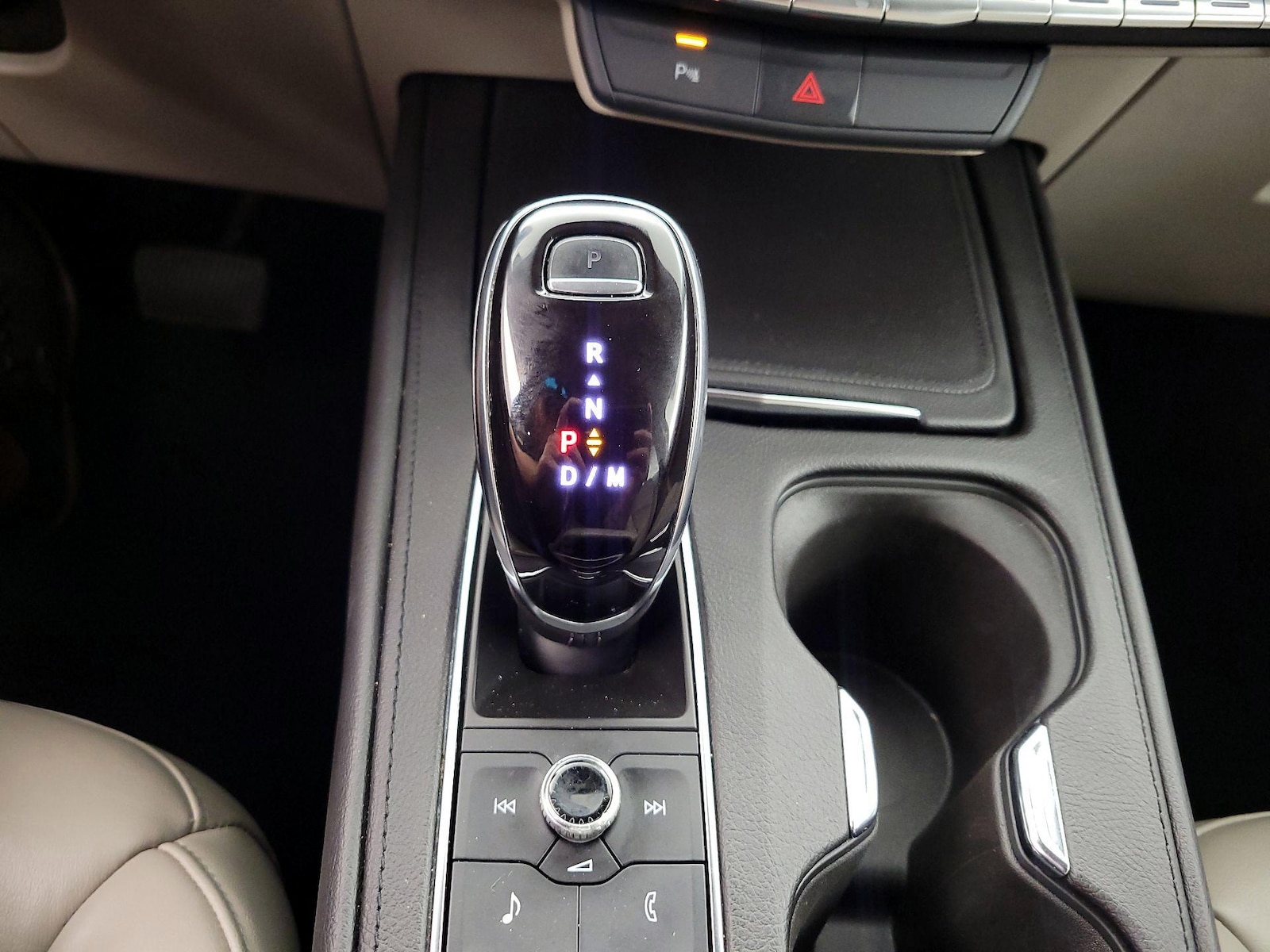 2022 Cadillac XT4 Premium Luxury - Photo 18