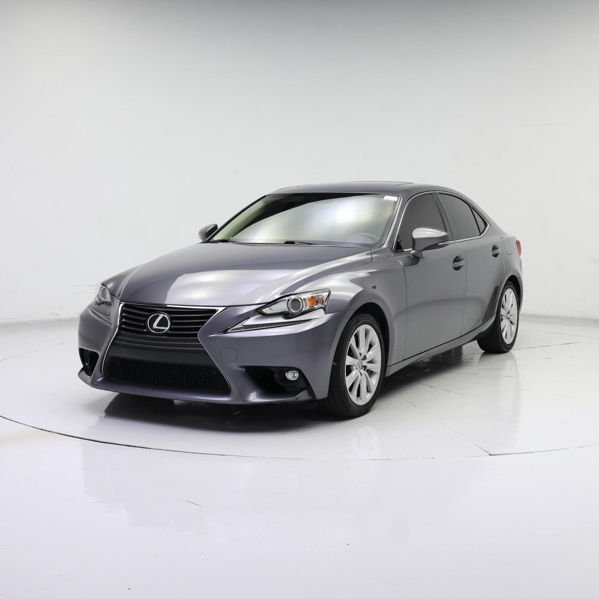 Thumbnail: 2016 Lexus IS - 4