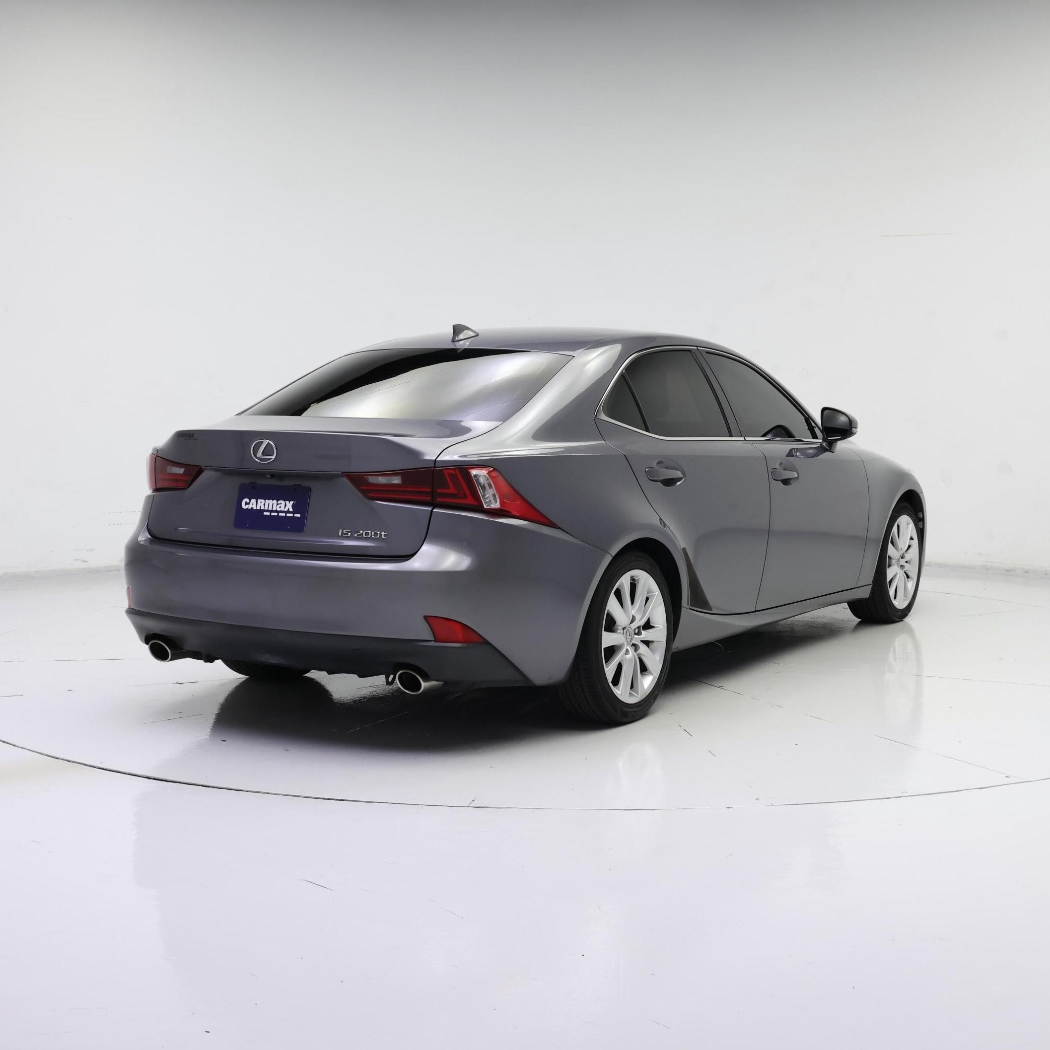 Thumbnail: 2016 Lexus IS - 8