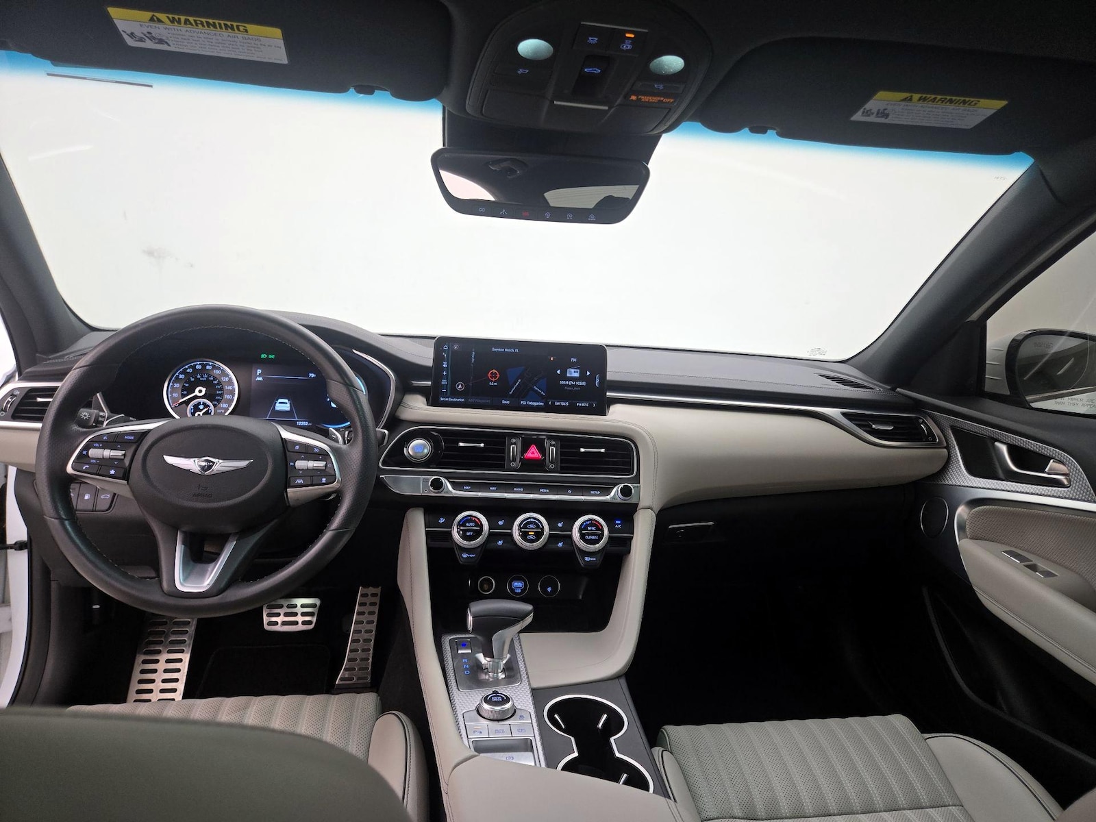 2023 GENESIS G70 Standard - Photo 10