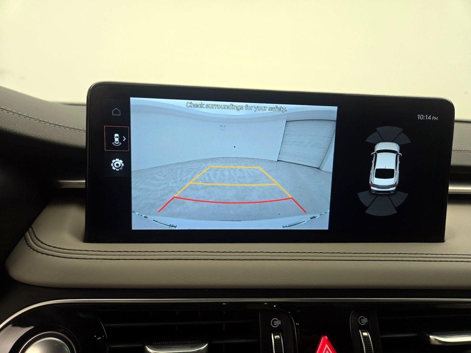2023 GENESIS G70 Standard - Photo 16
