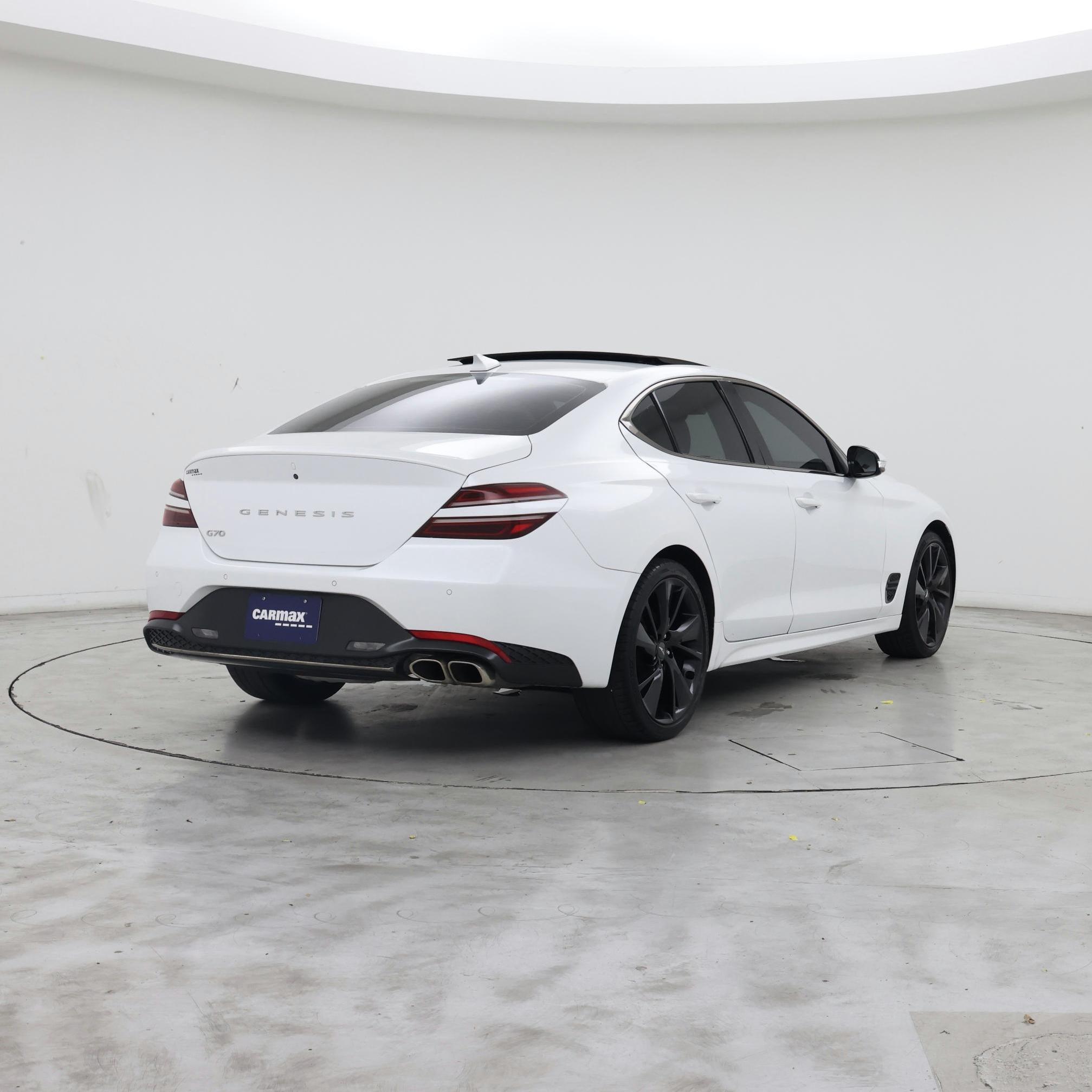 Thumbnail: 2023 Genesis G70 - 8