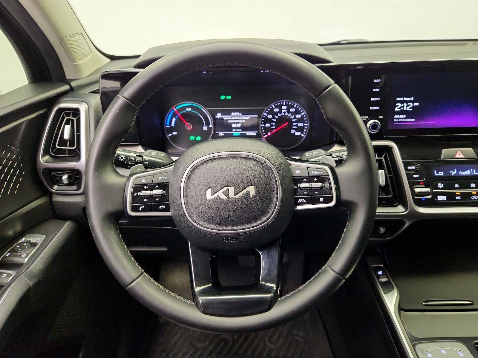 2022 Kia Sorento EX Hybrid - Photo 11