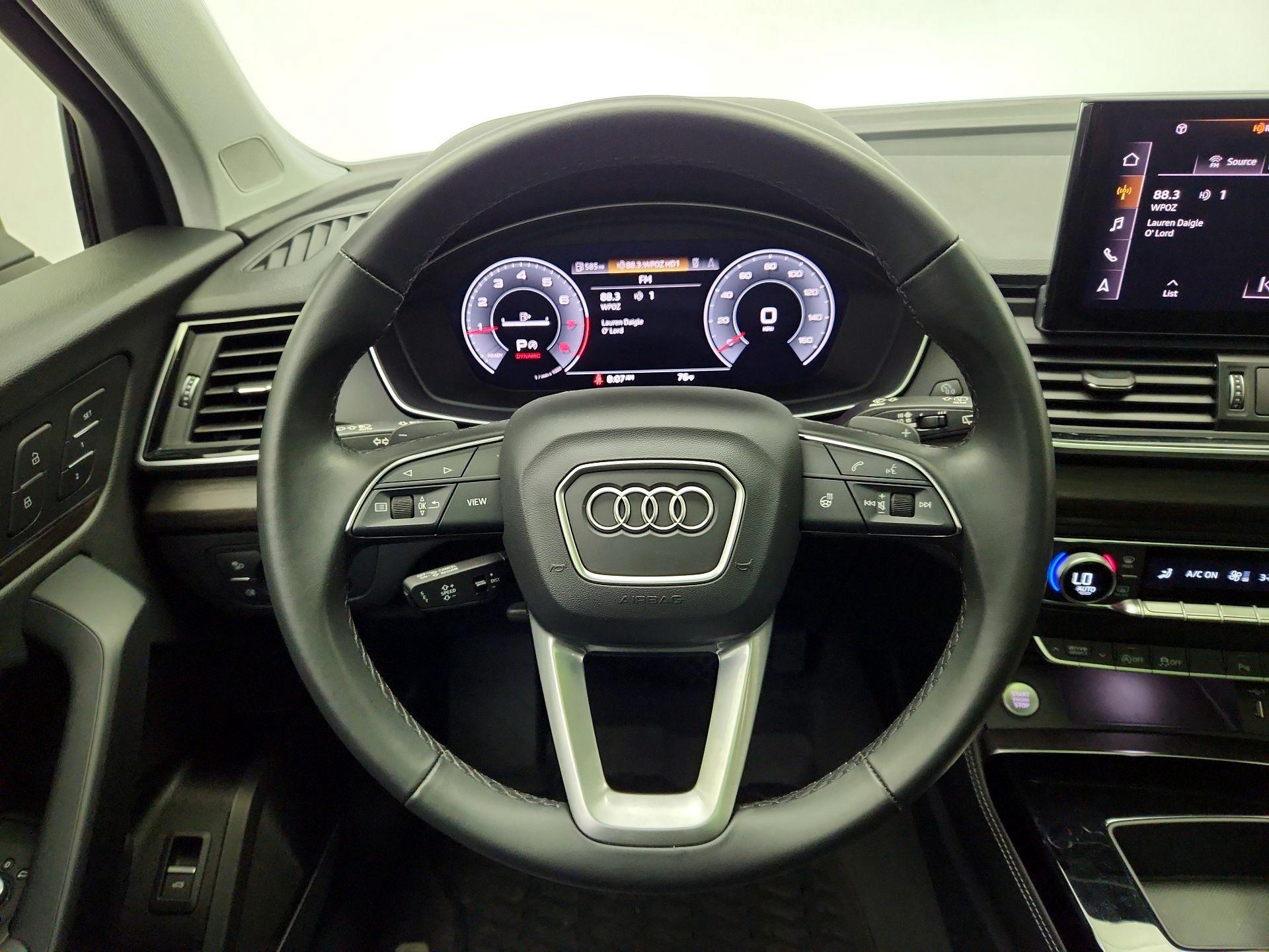 Thumbnail: 2023 Audi Q5 - 10