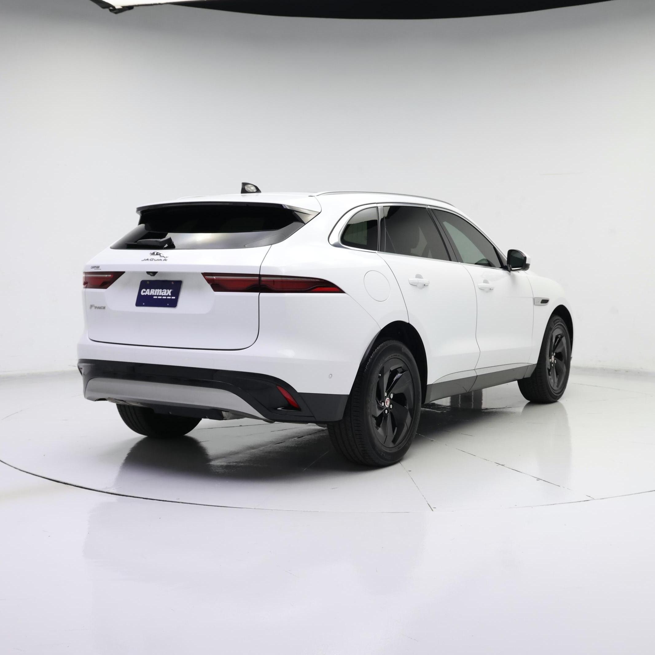 Thumbnail: 2021 Jaguar F-Pace - 8