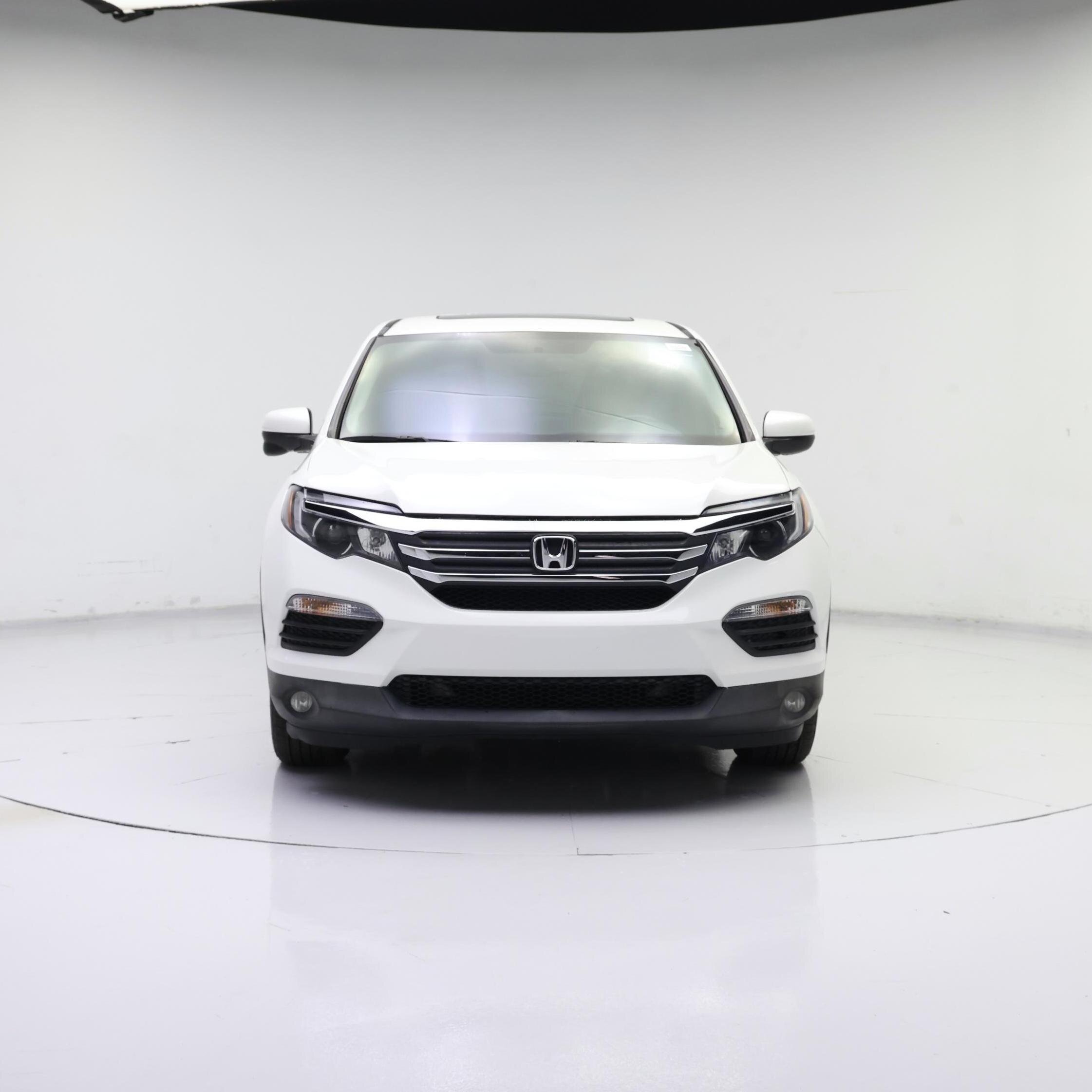Thumbnail: 2018 Honda Pilot - 5