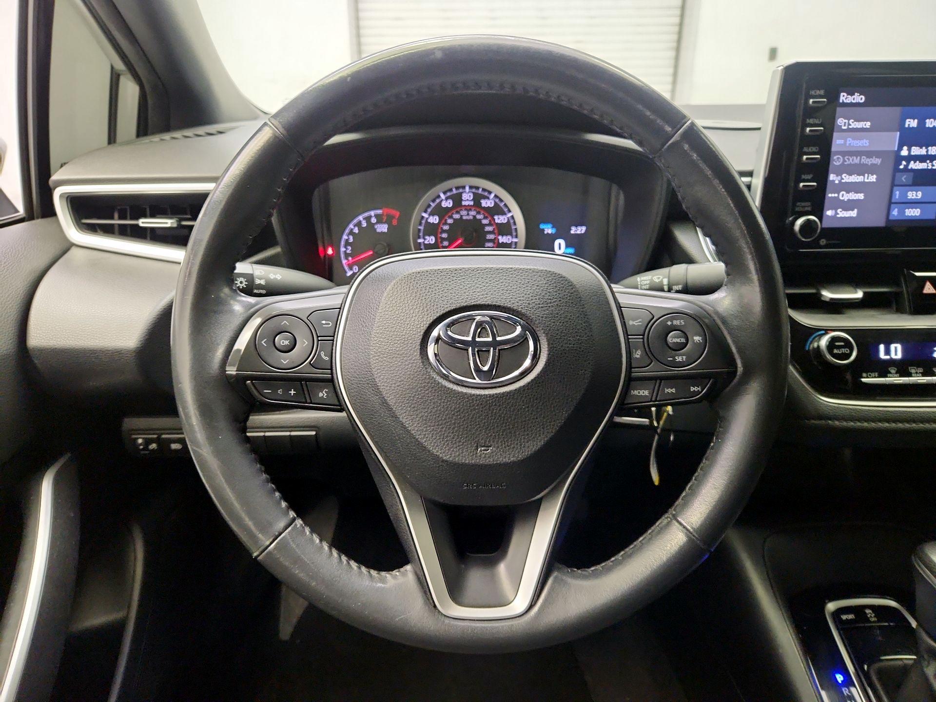 Thumbnail: 2021 Toyota Corolla - 10
