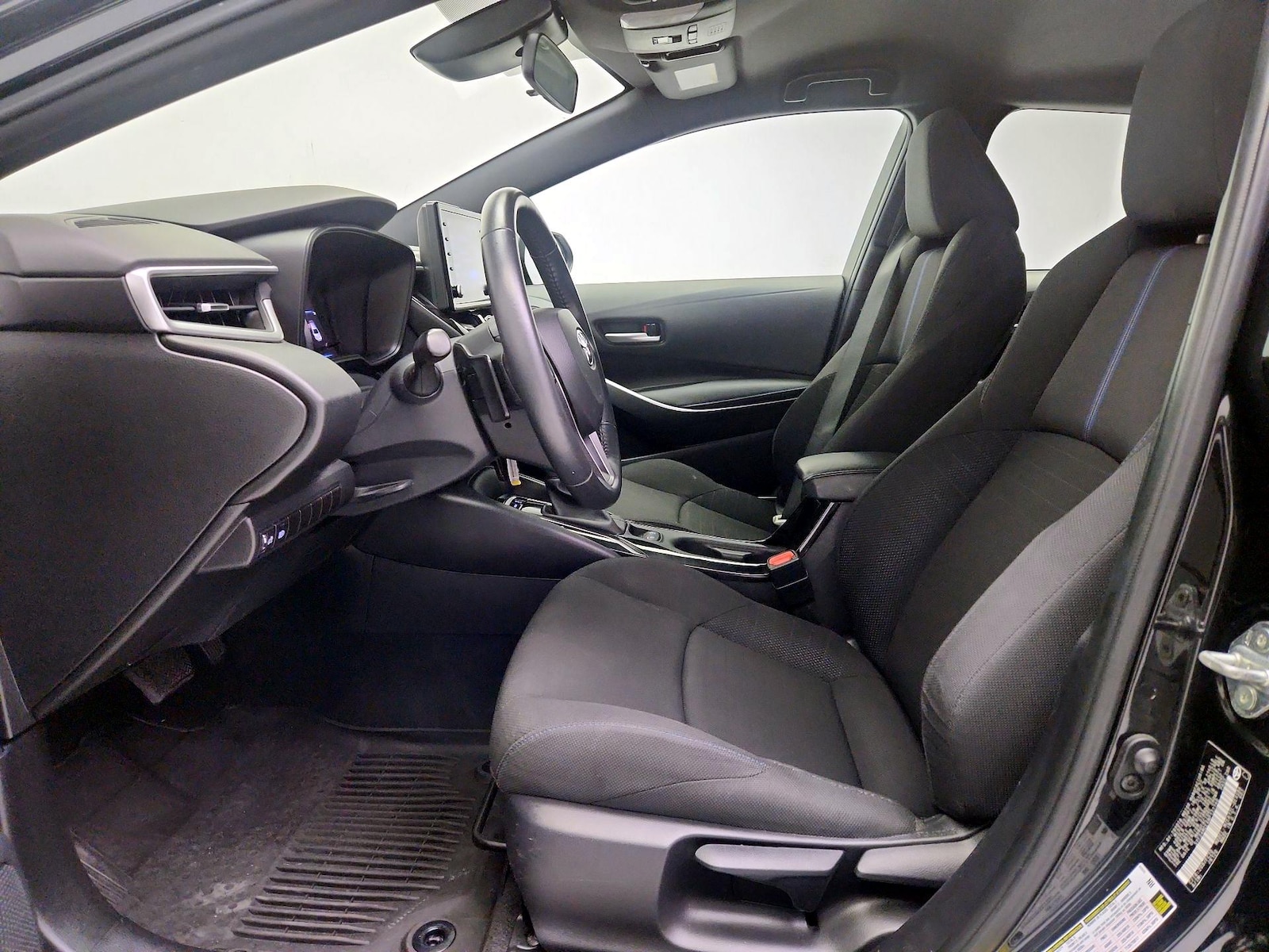 2022 Toyota Corolla SE - Photo 12