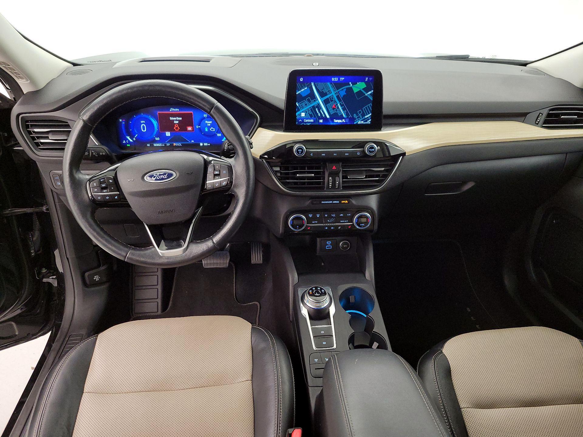 Thumbnail: 2021 Ford Escape - 9