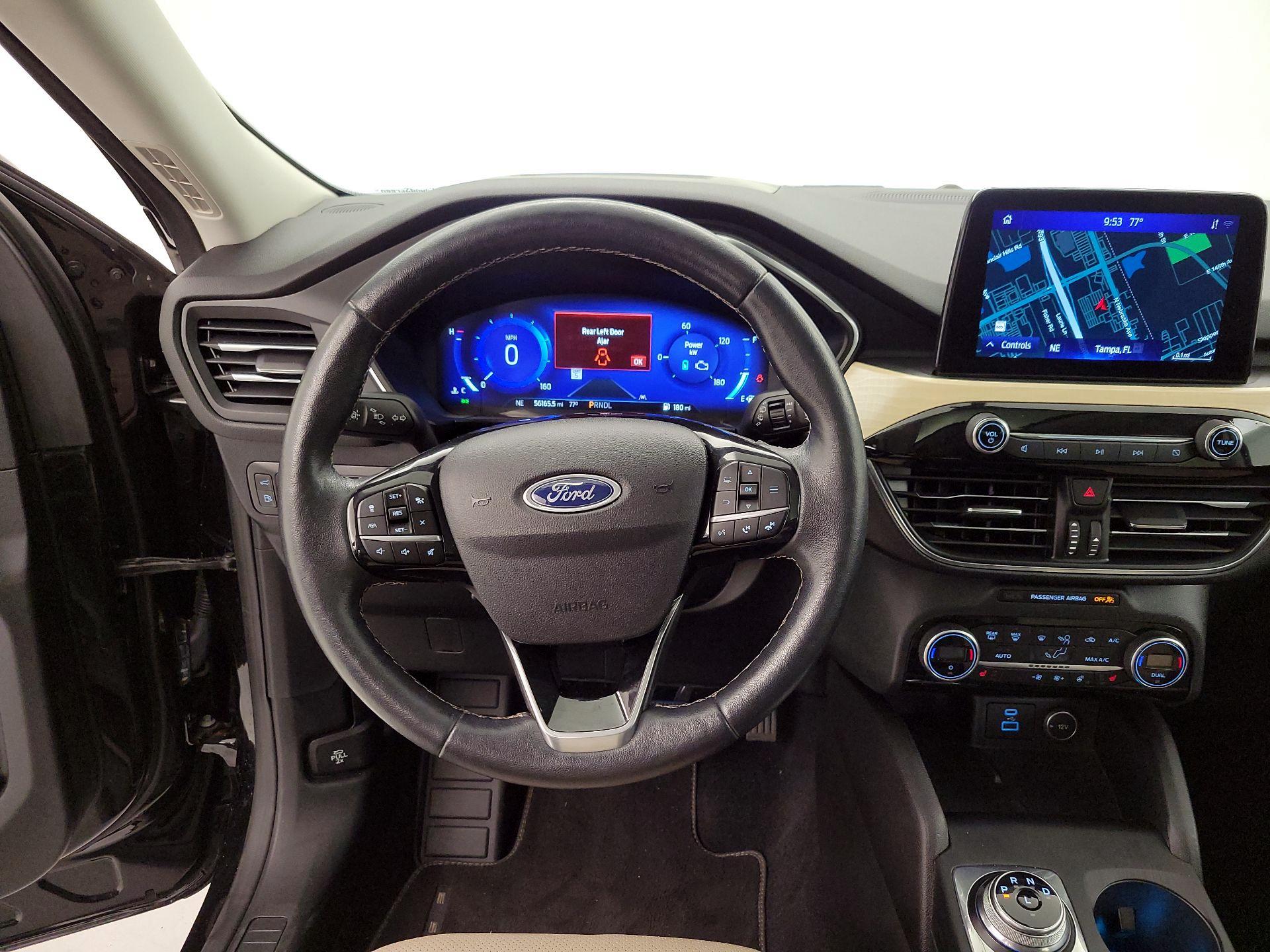 Thumbnail: 2021 Ford Escape - 10