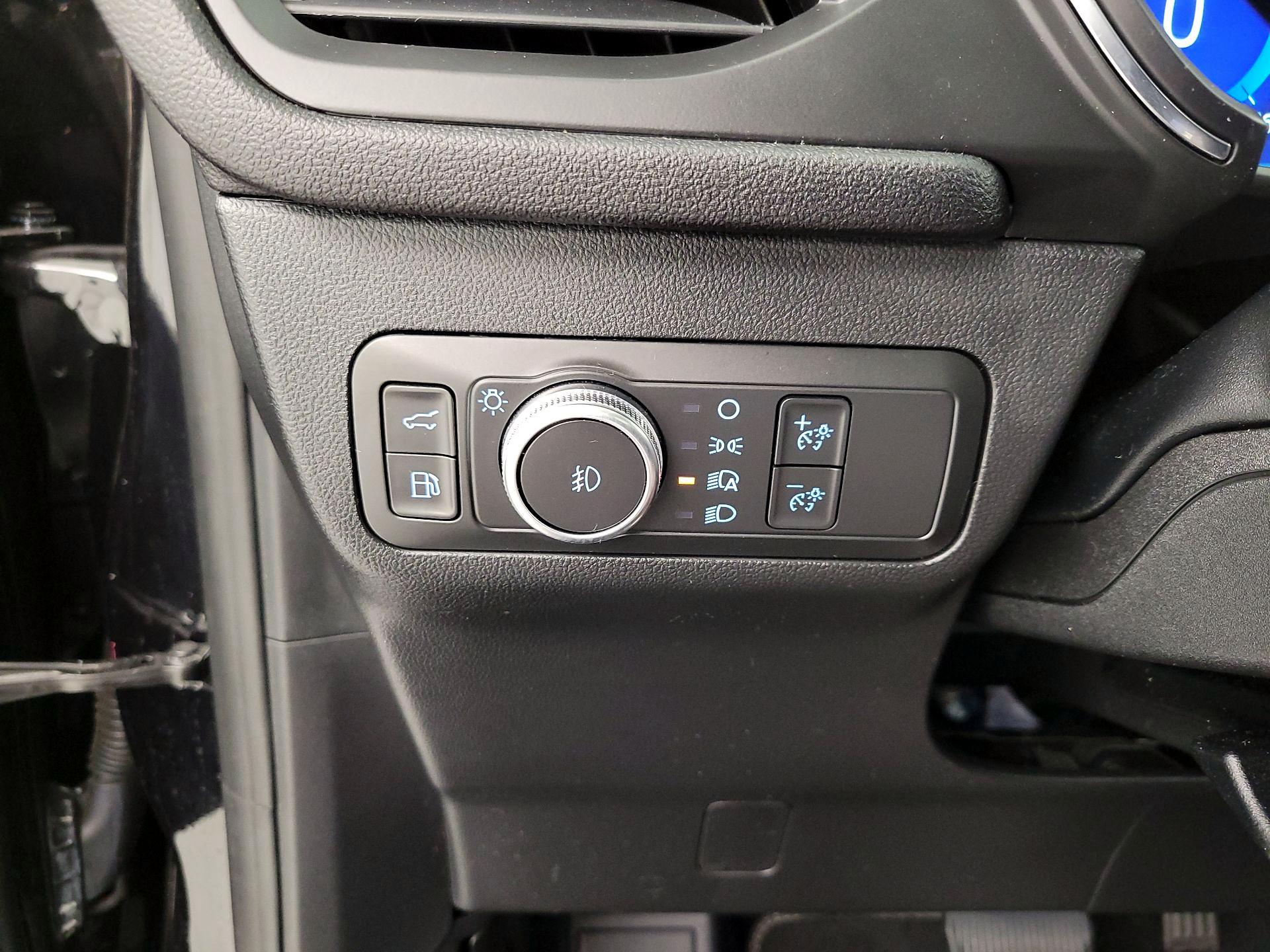 Thumbnail: 2021 Ford Escape - 13