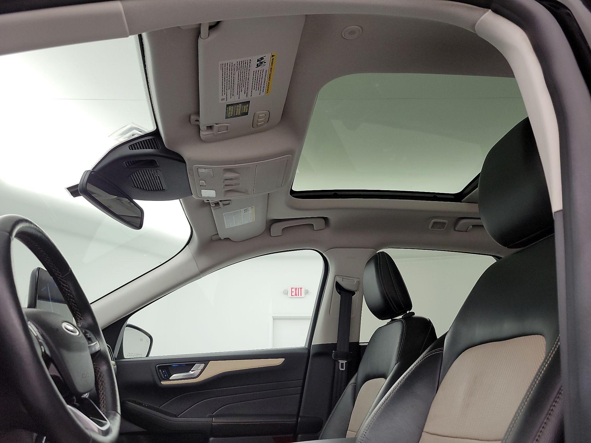 Thumbnail: 2021 Ford Escape - 20