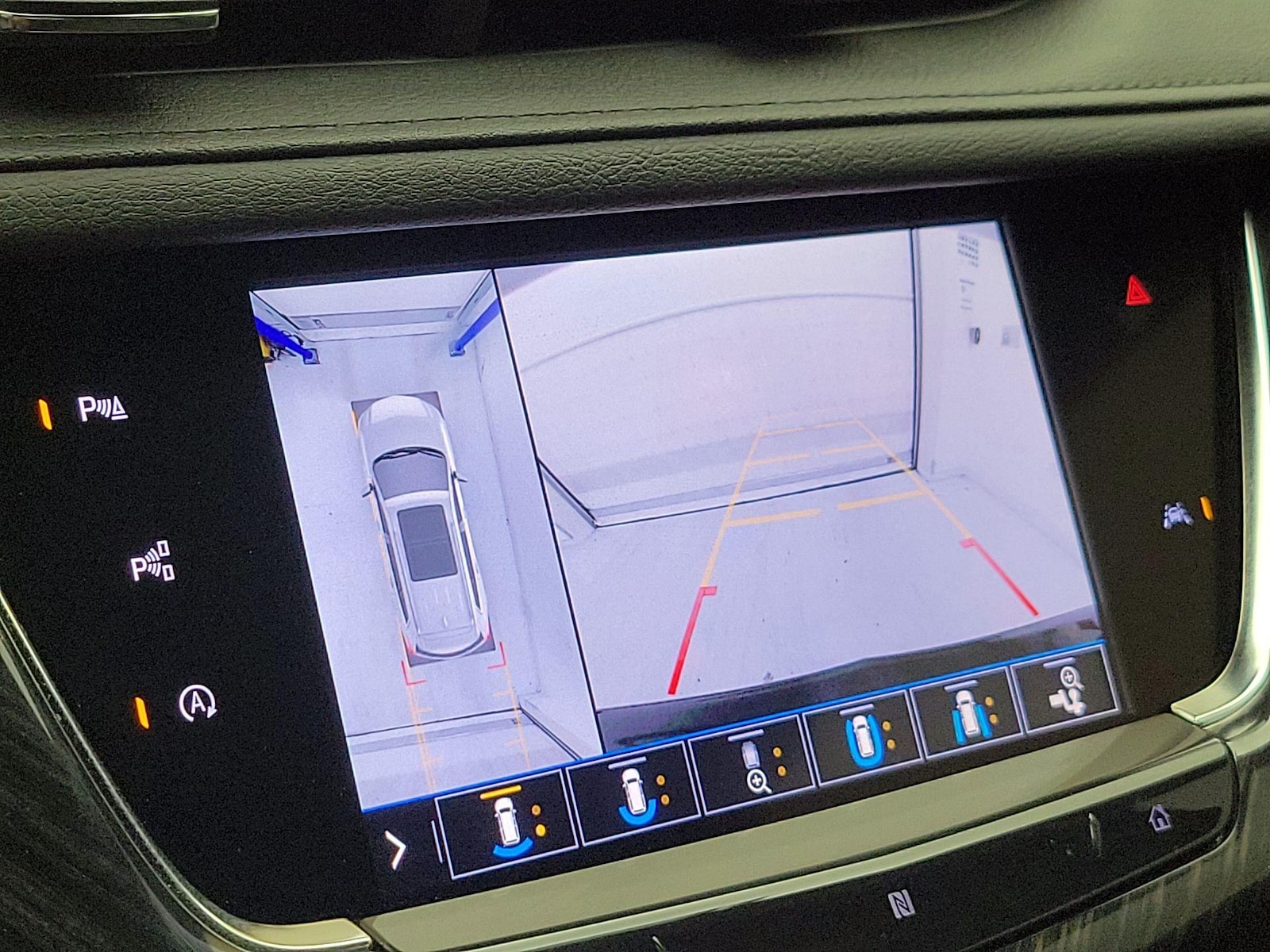 2020 Cadillac XT6 Premium Luxury - Photo 16