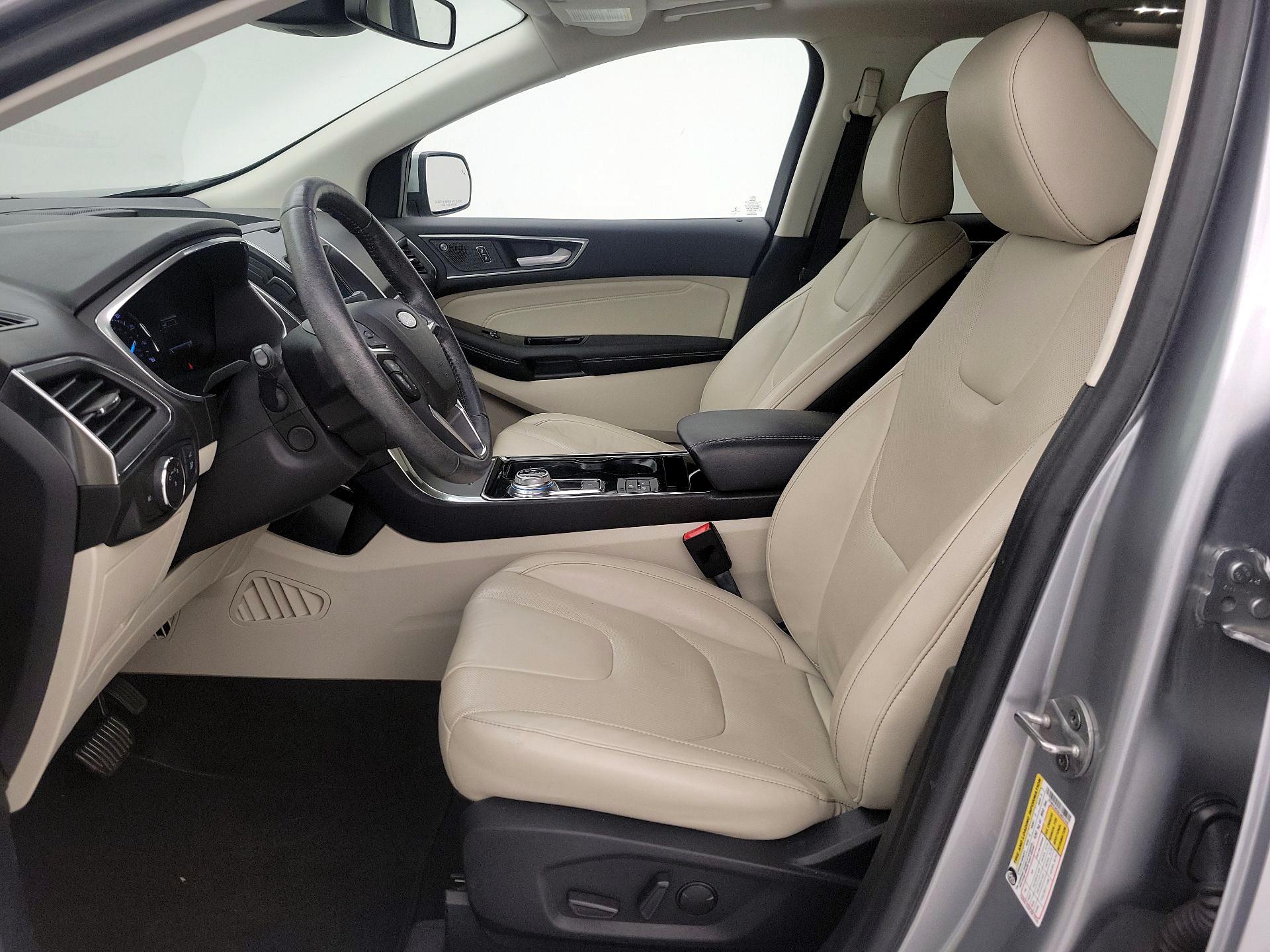Thumbnail: 2020 Ford Edge - 11