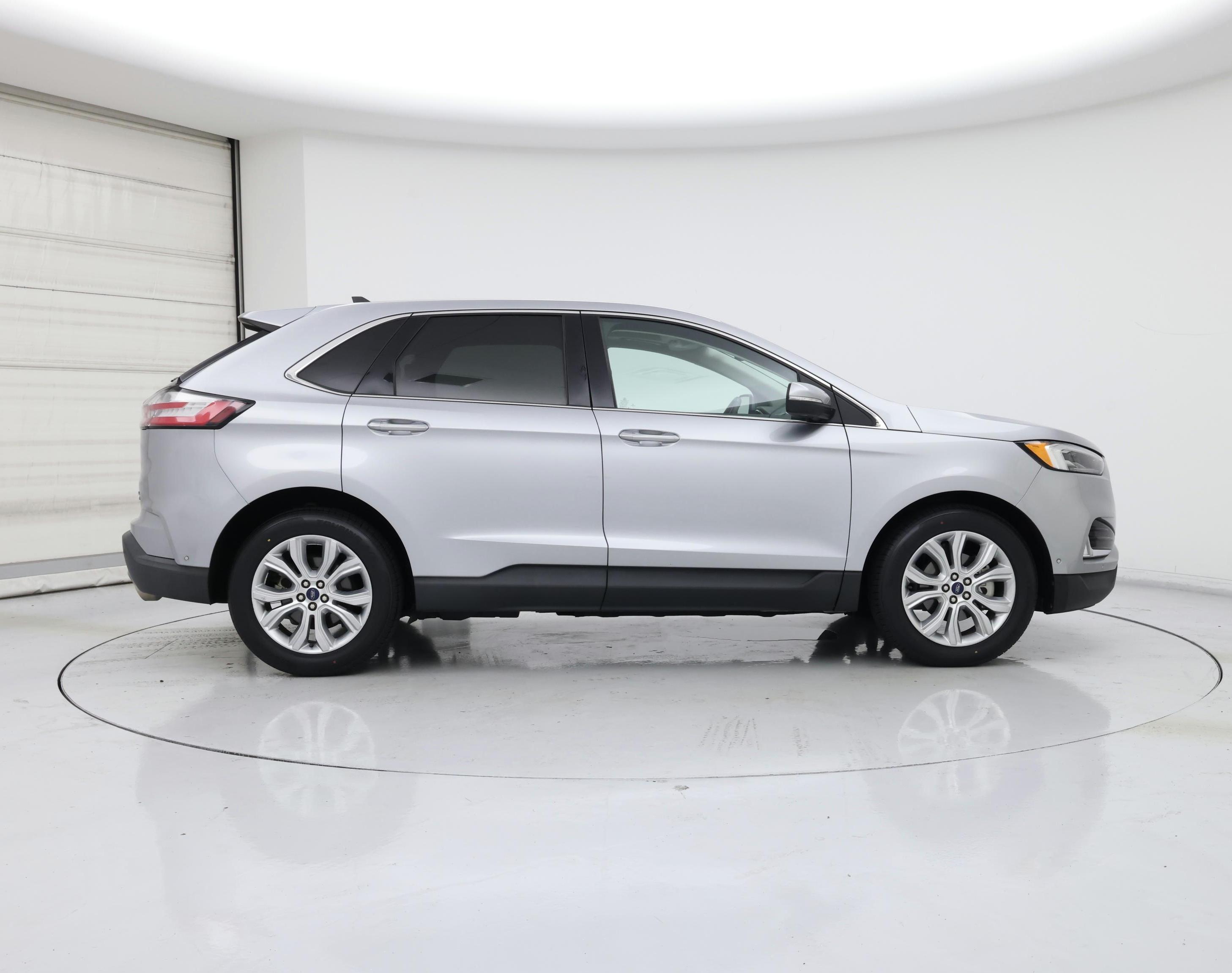 Thumbnail: 2020 Ford Edge - 7