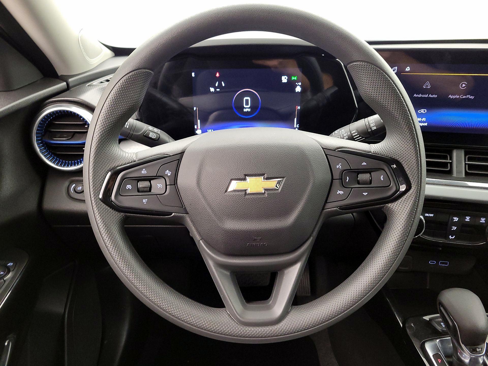 Thumbnail: 2026 Chevrolet Trax - 10