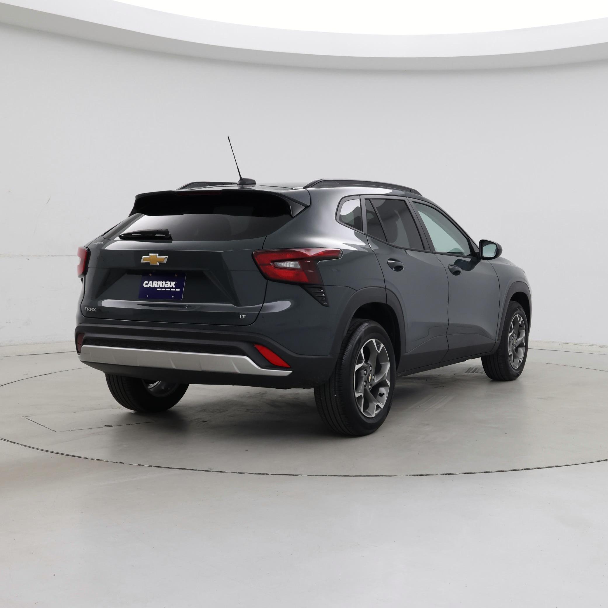 Thumbnail: 2026 Chevrolet Trax - 8