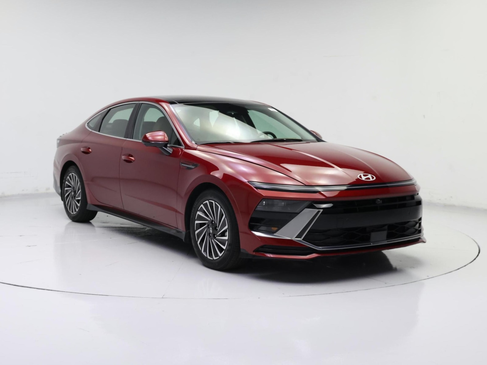 2024 Hyundai Sonata Hybrid Limited - Photo 2