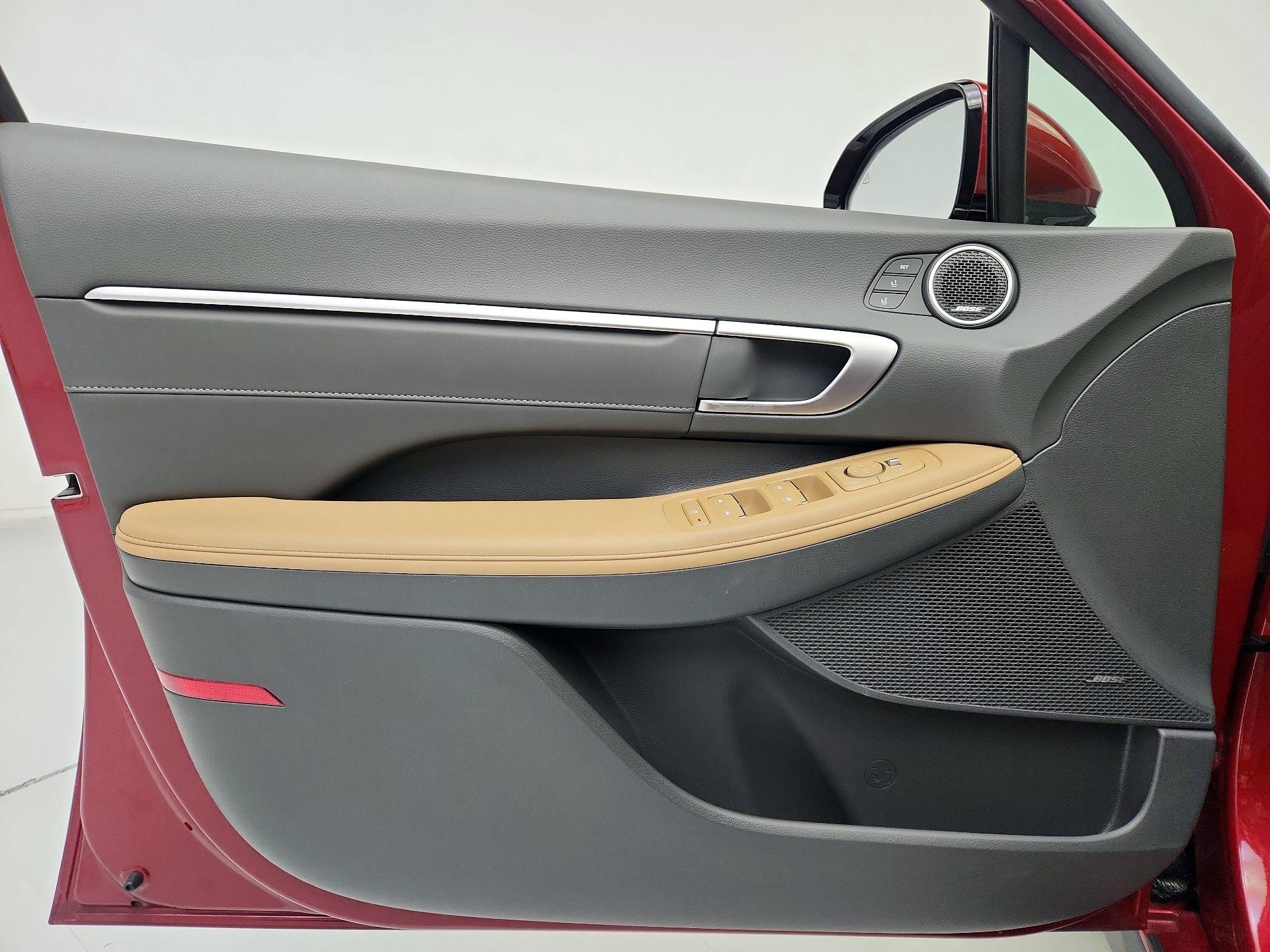Thumbnail: 2024 Hyundai Sonata - 12