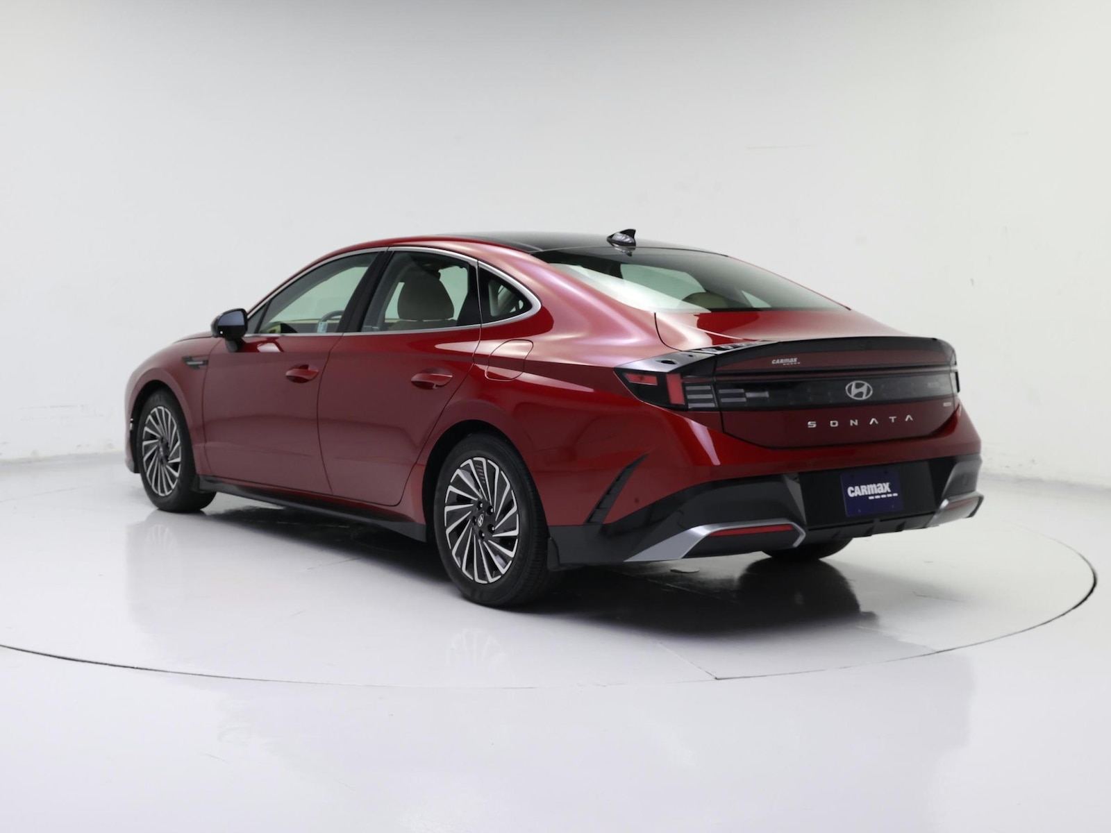 2024 Hyundai Sonata Hybrid Limited - Photo 3