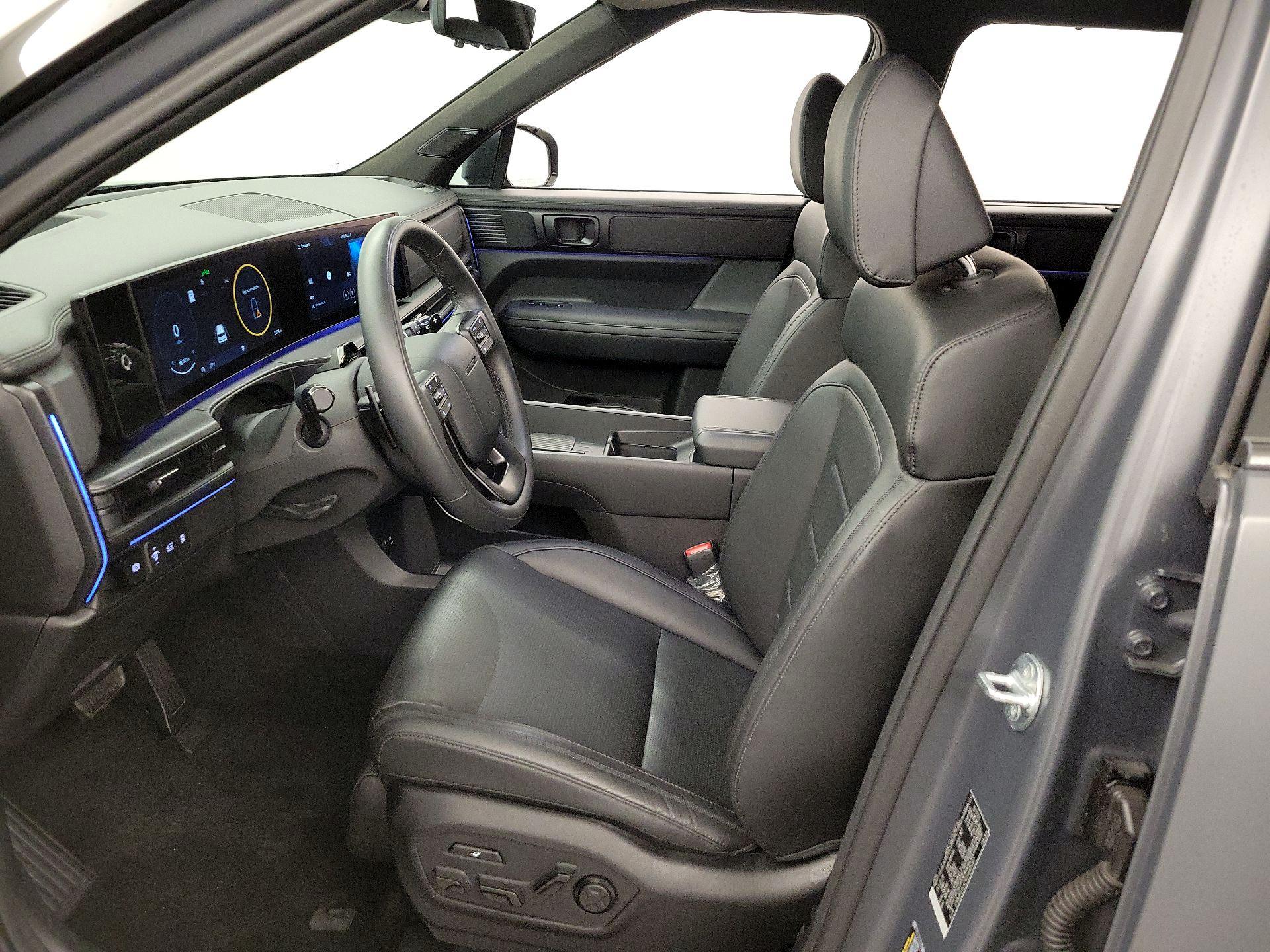Thumbnail: 2025 Hyundai Santa Fe - 11