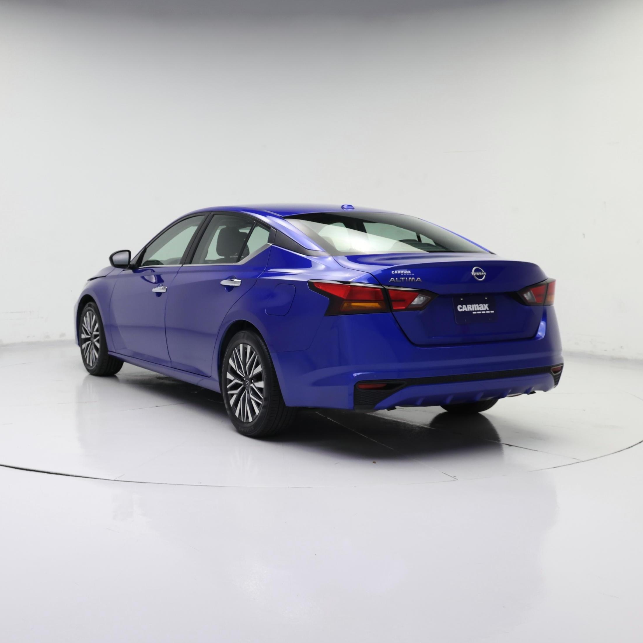 Thumbnail: 2025 Nissan Altima - 2