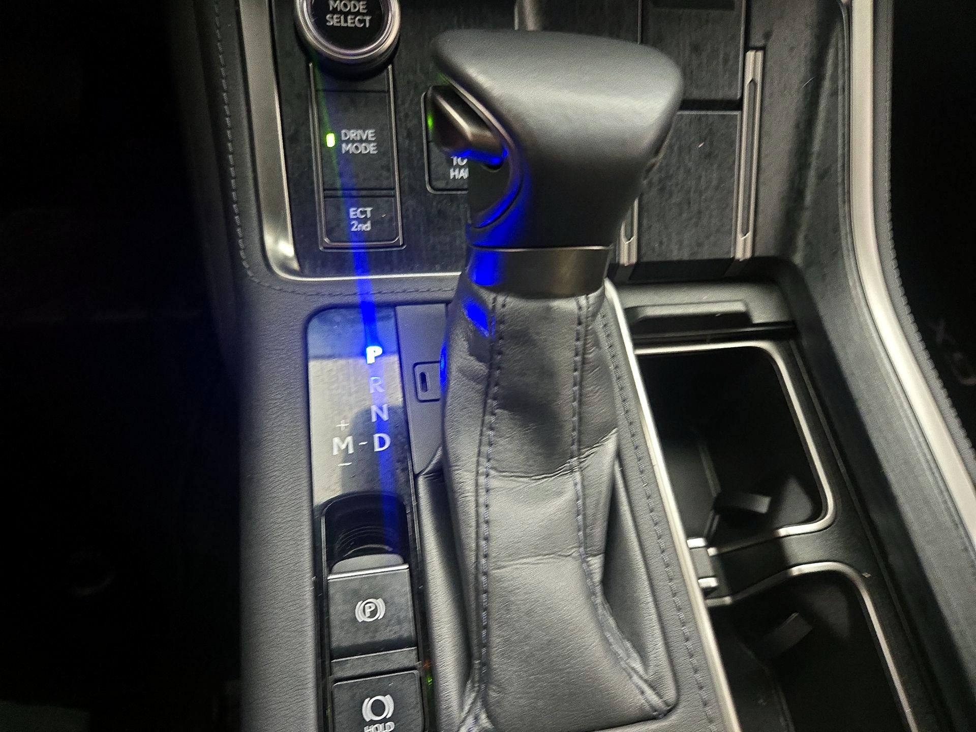 Thumbnail: 2024 Lexus GX - 17