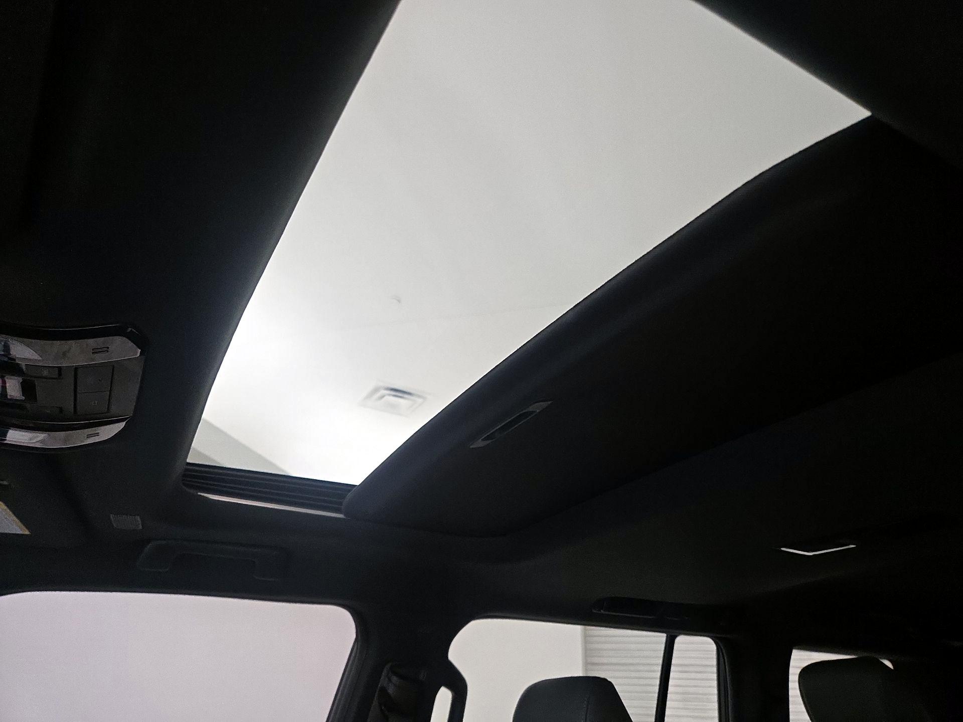 Thumbnail: 2024 Lexus GX - 19