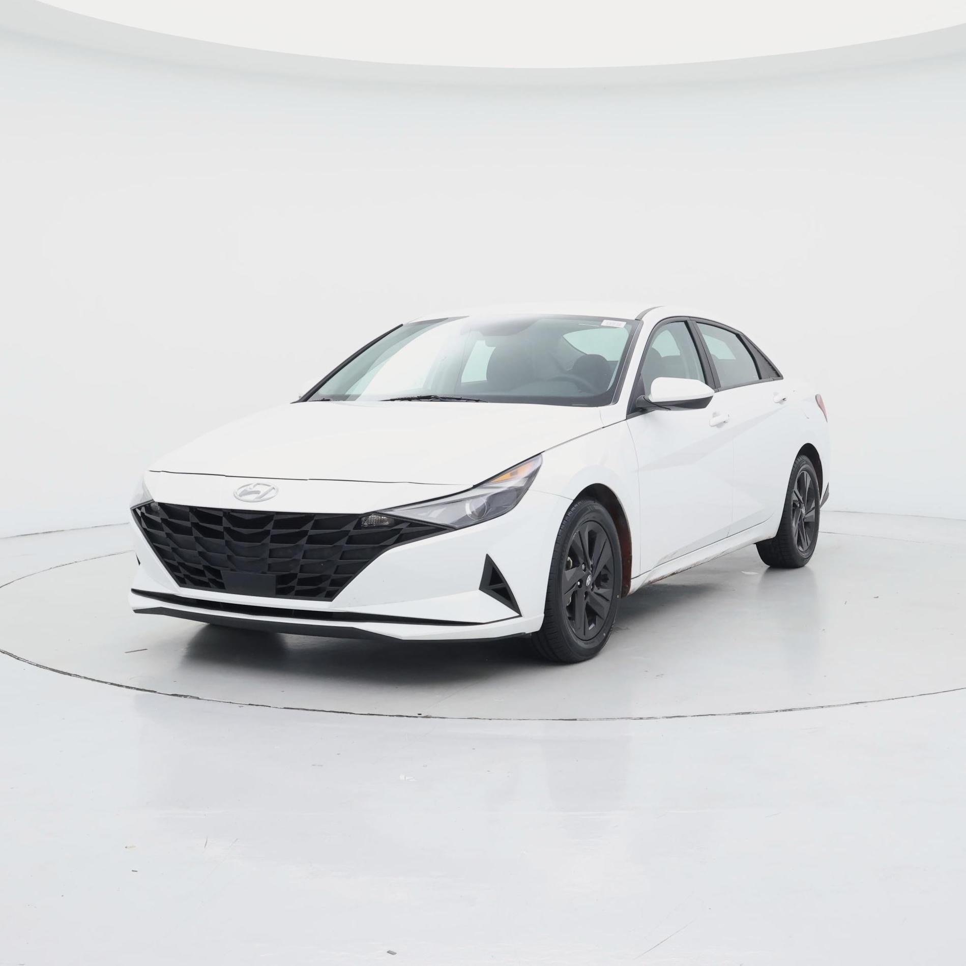 Thumbnail: 2022 Hyundai Elantra - 4