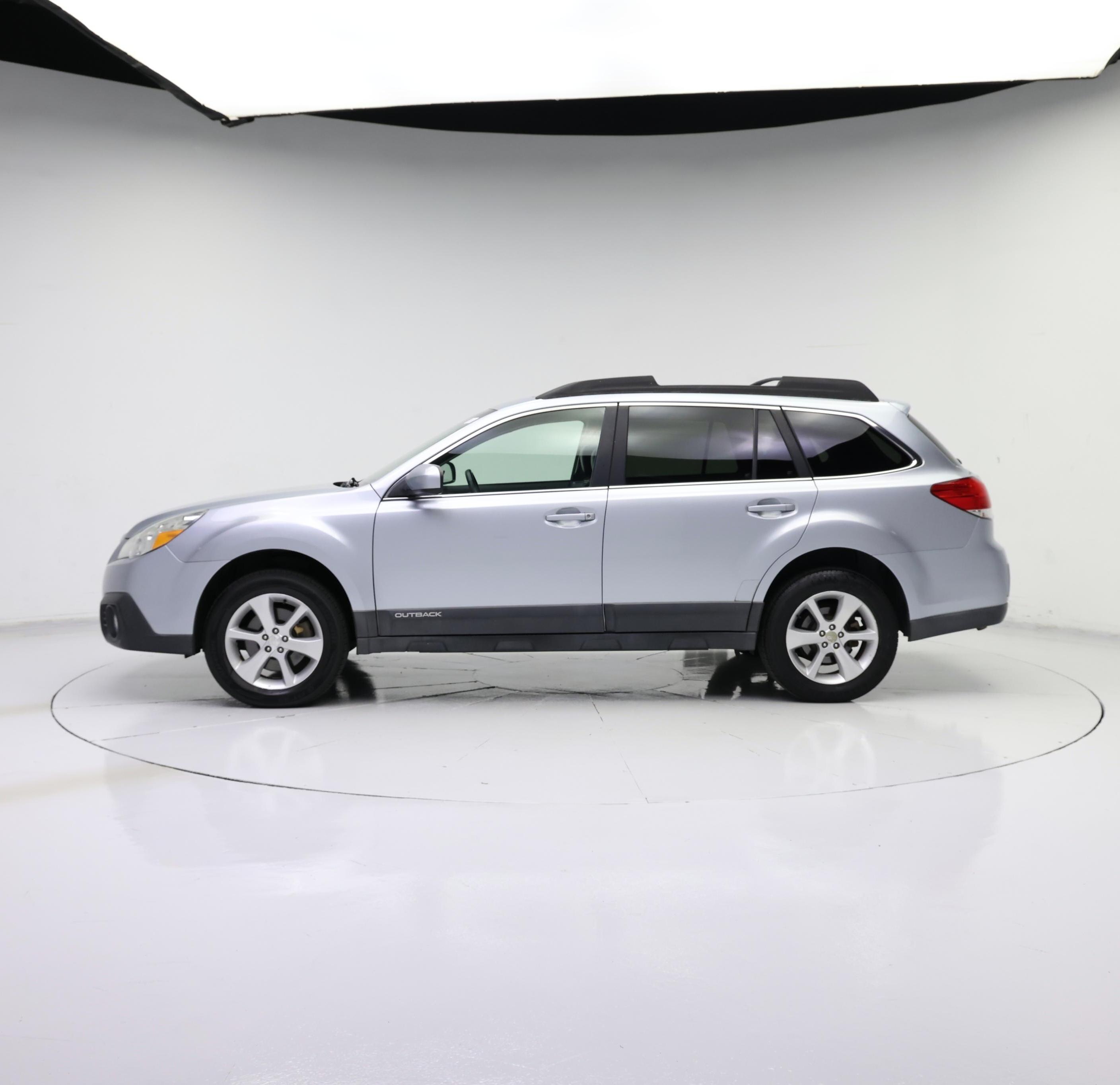 Thumbnail: 2014 Subaru Outback - 3