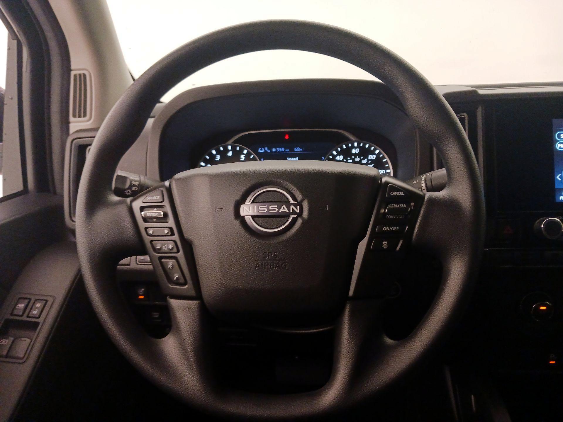 Thumbnail: 2025 Nissan Frontier - 10