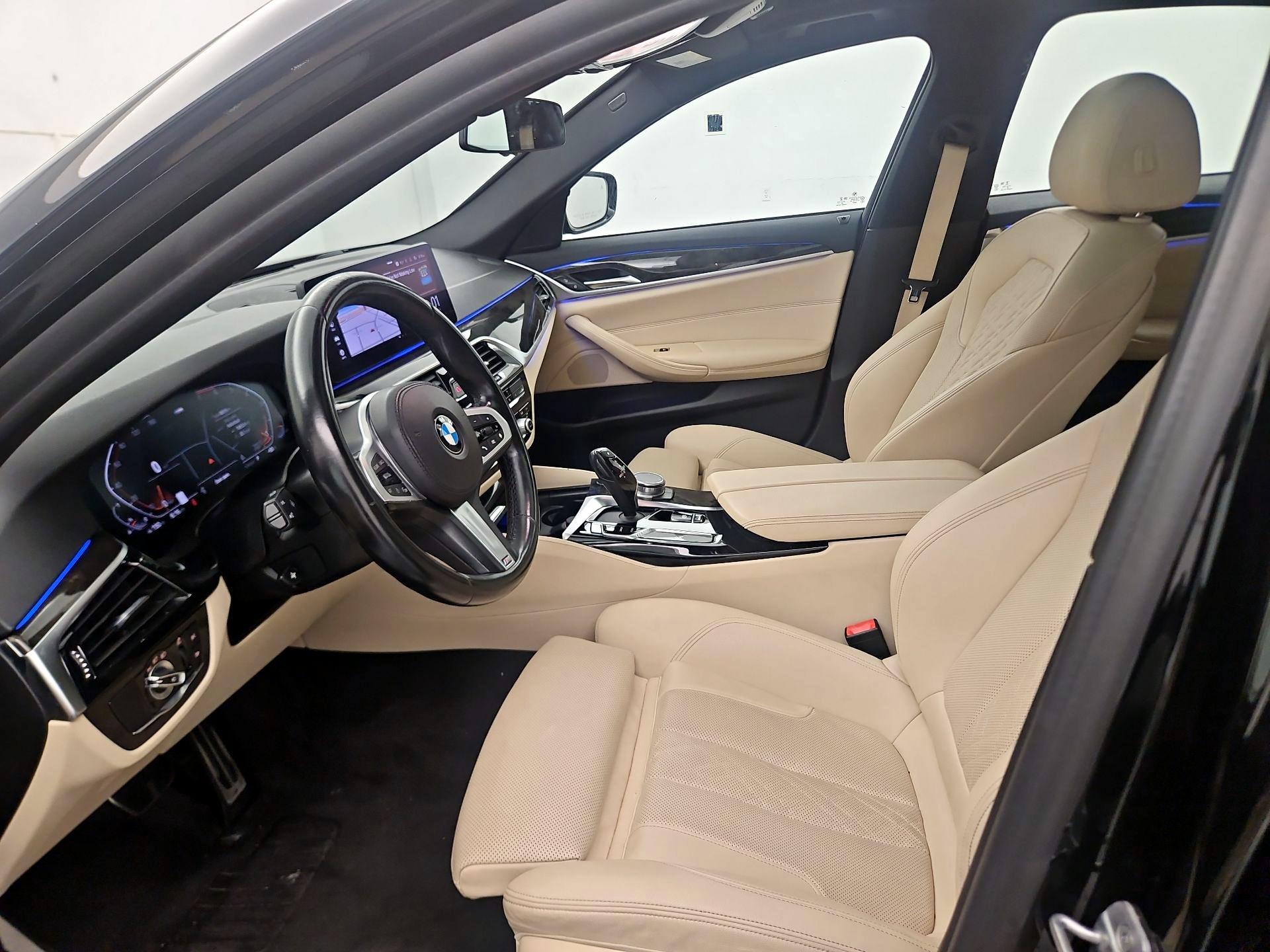 Thumbnail: 2021 BMW 5 Series - 9