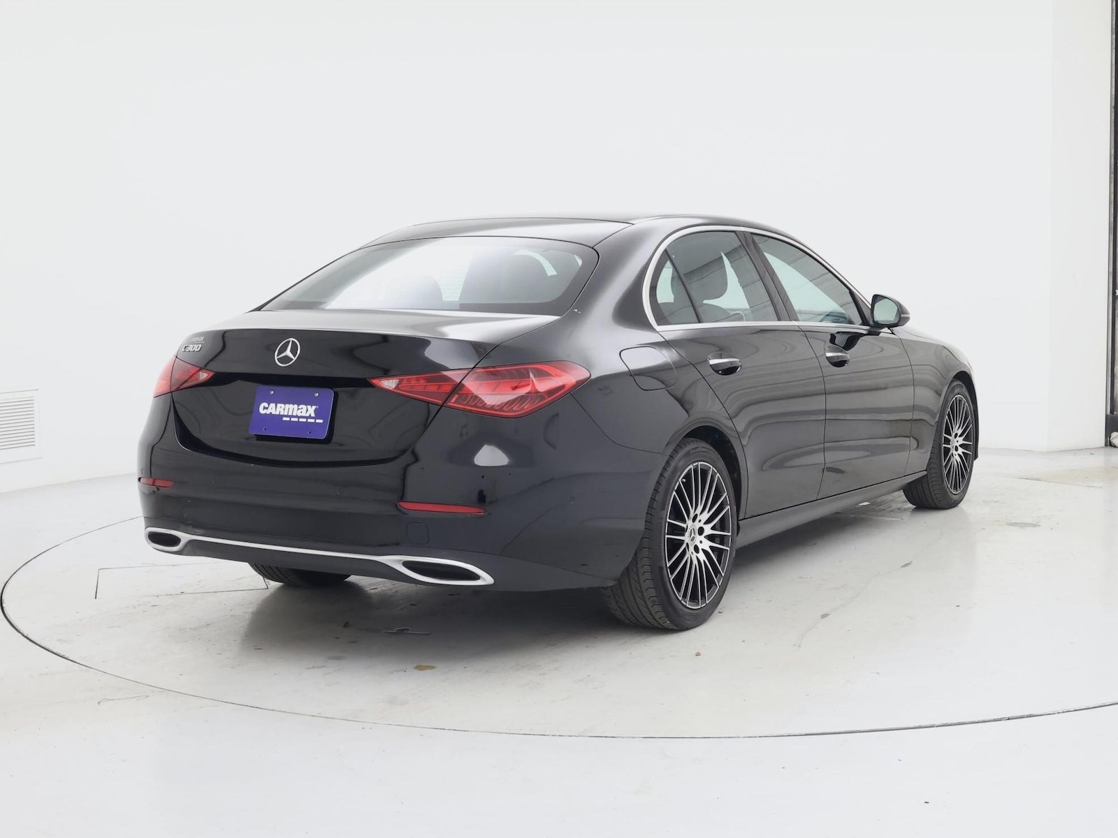 2025 Mercedes-Benz C-Class Sedan C 300 - Photo 9