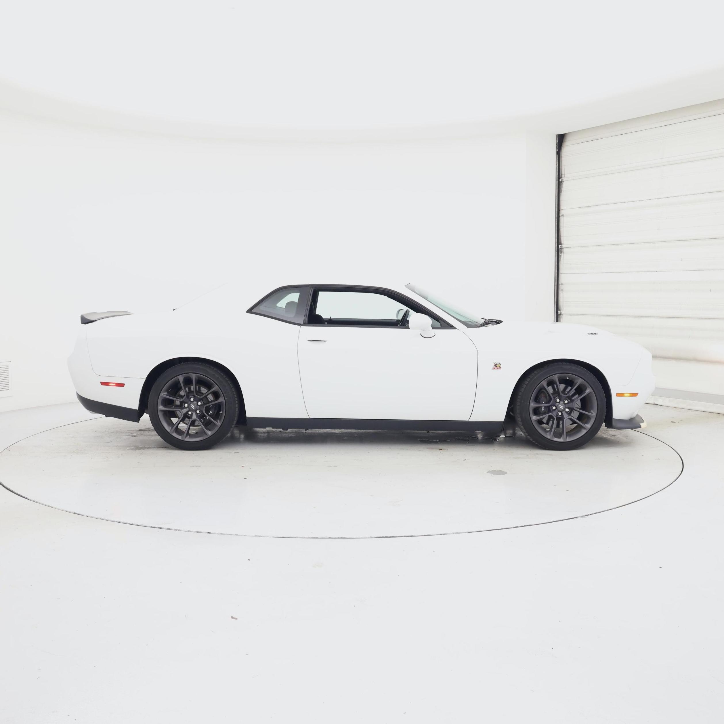 Thumbnail: 2020 Dodge Challenger - 7