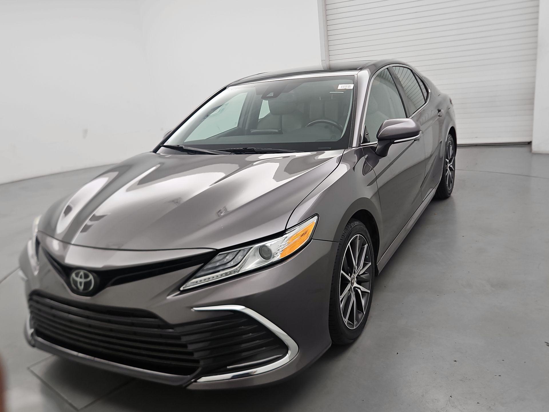 Thumbnail: 2023 Toyota Camry - 3